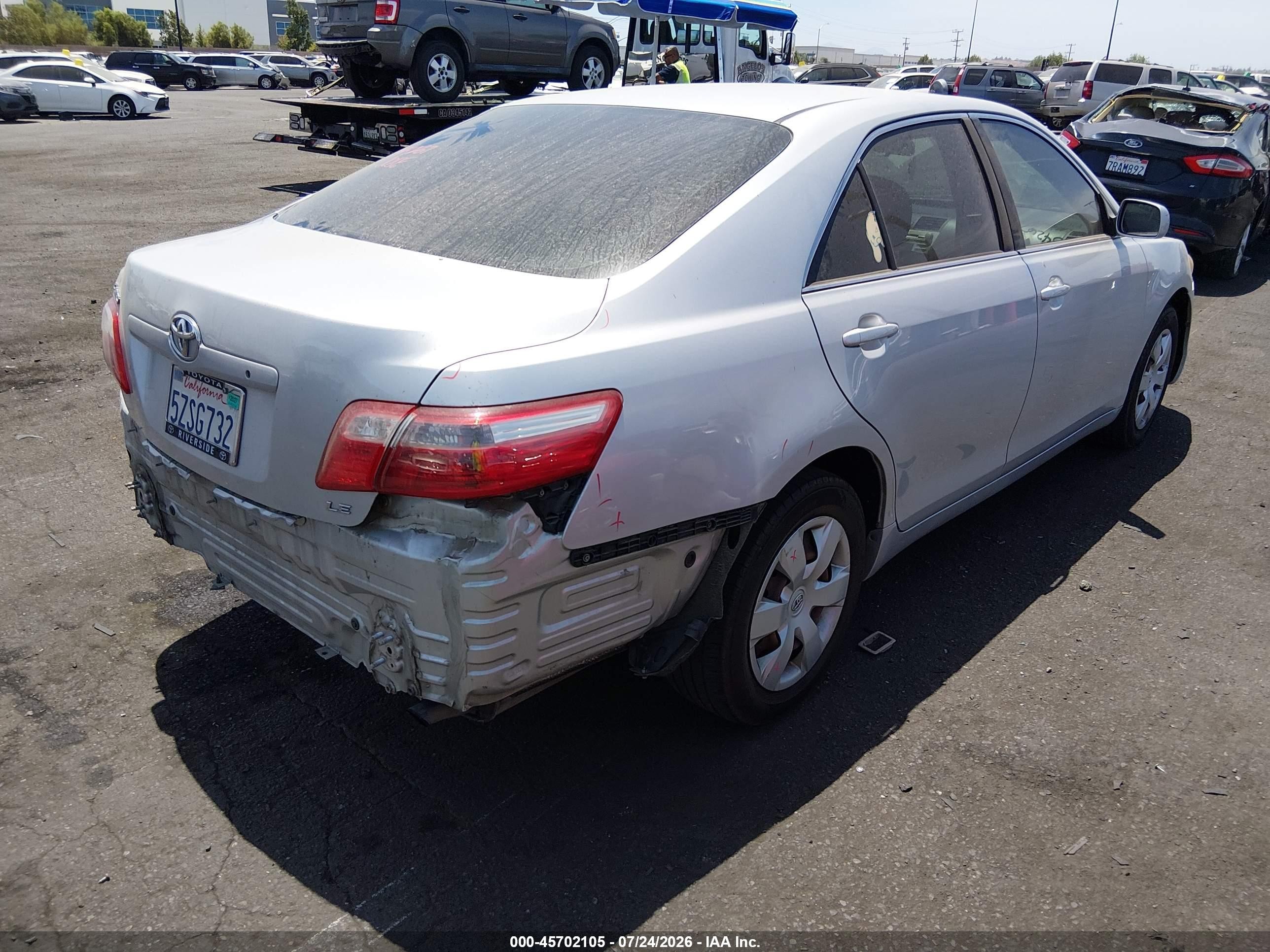 2007 Toyota Camry Le Silver vin: 4T1BE46KX7U127492