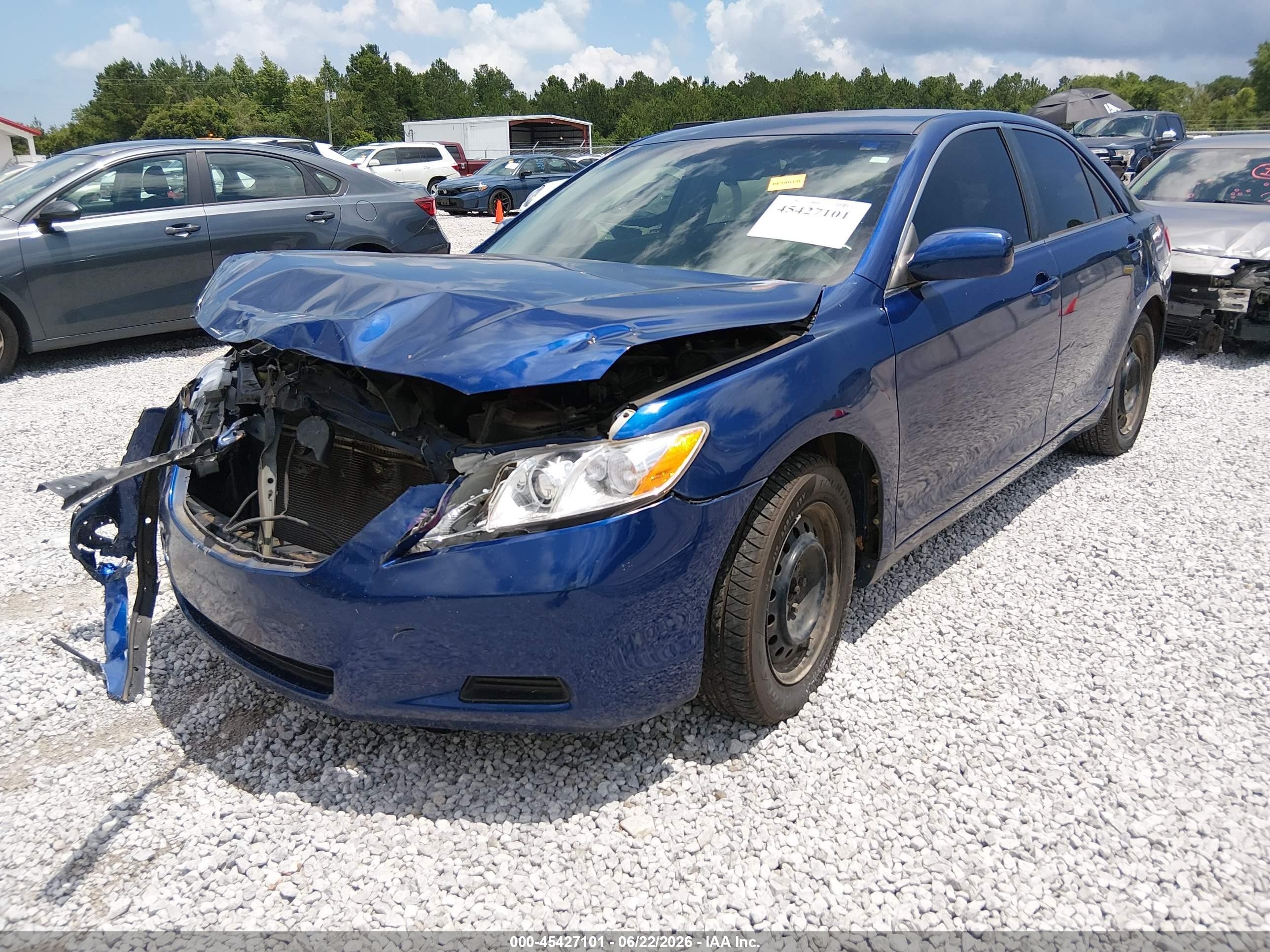 2007 Toyota Camry Le Blue vin: 4T1BE46KX7U127900