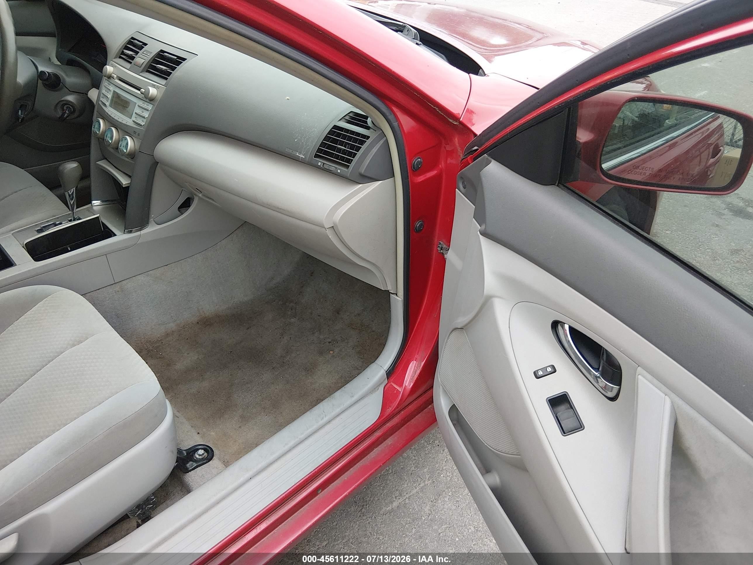 2007 Toyota Camry Le Красный vin: 4T1BE46KX7U131767