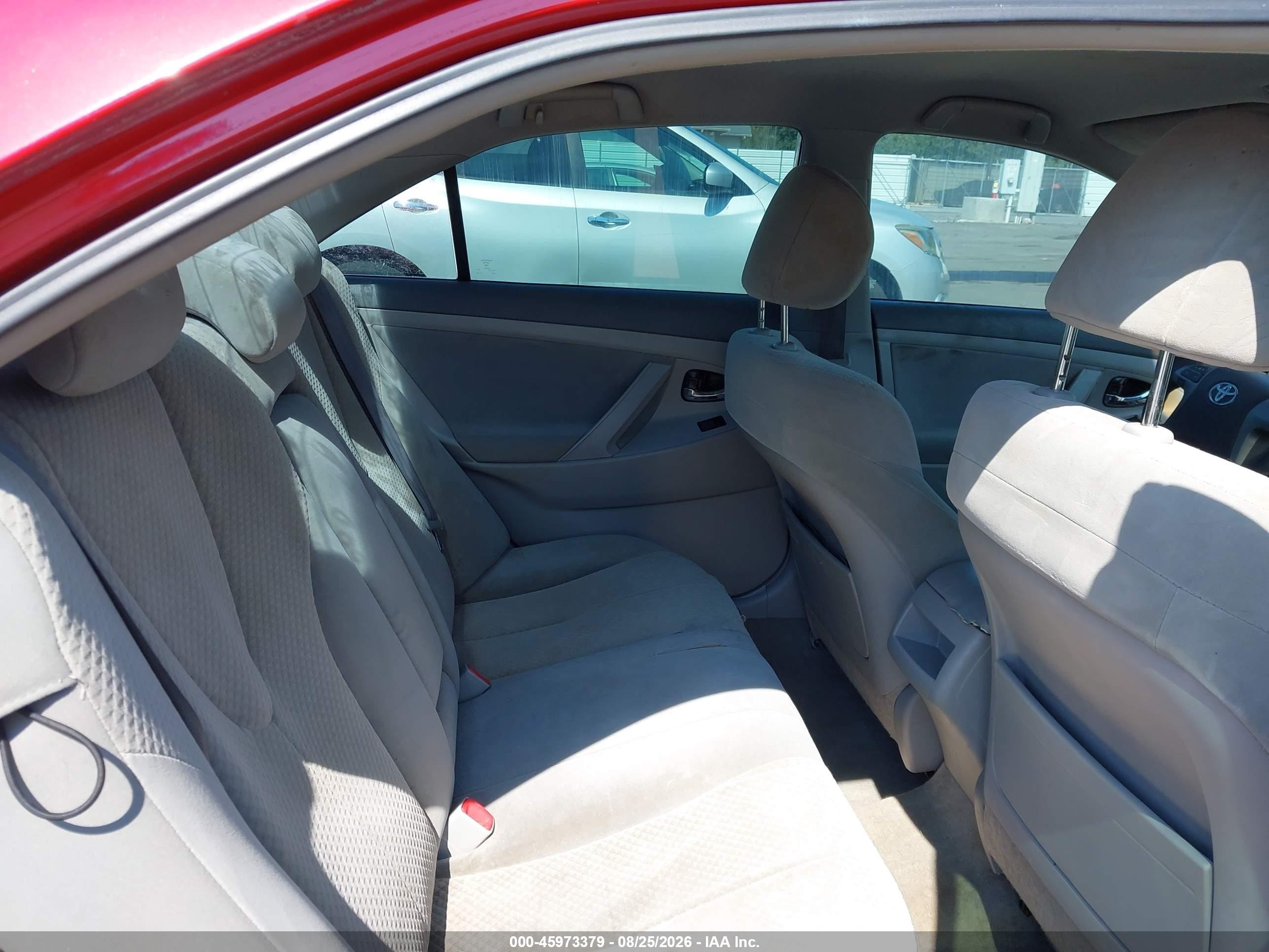 2007 Toyota Camry Le Red vin: 4T1BE46KX7U131767