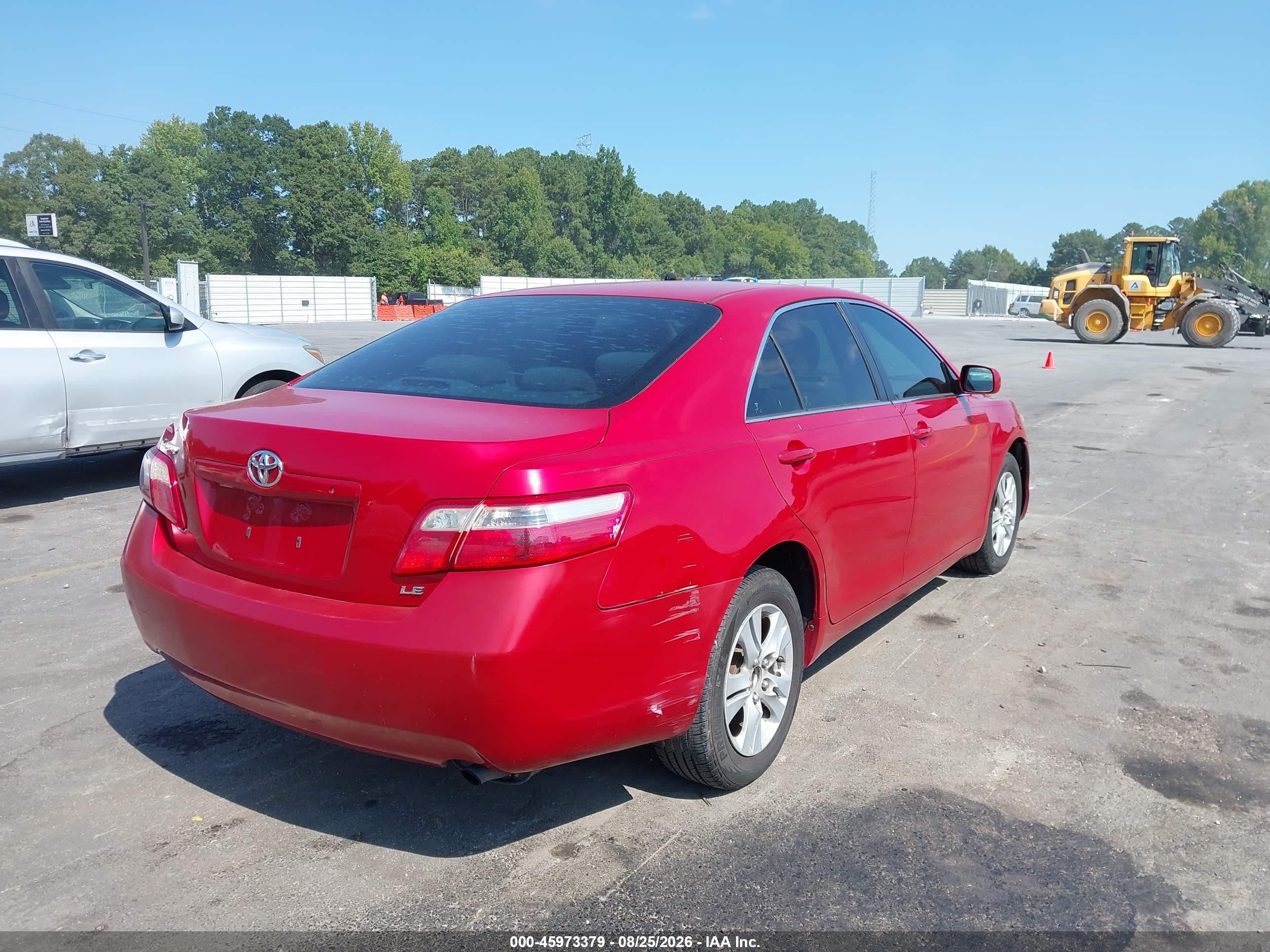 2007 Toyota Camry Le Red vin: 4T1BE46KX7U131767