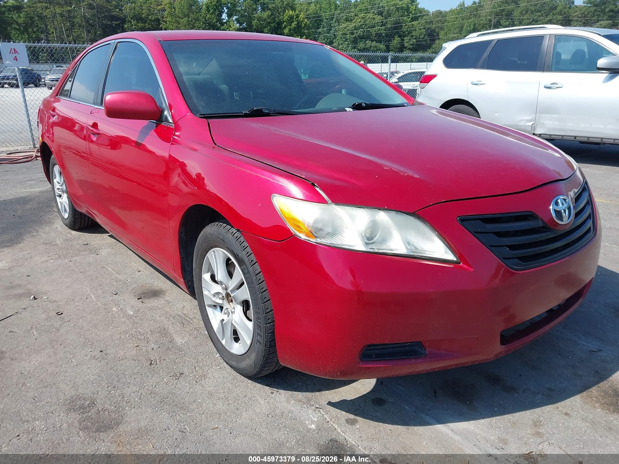 2007 Toyota Camry Le Red vin: 4T1BE46KX7U131767