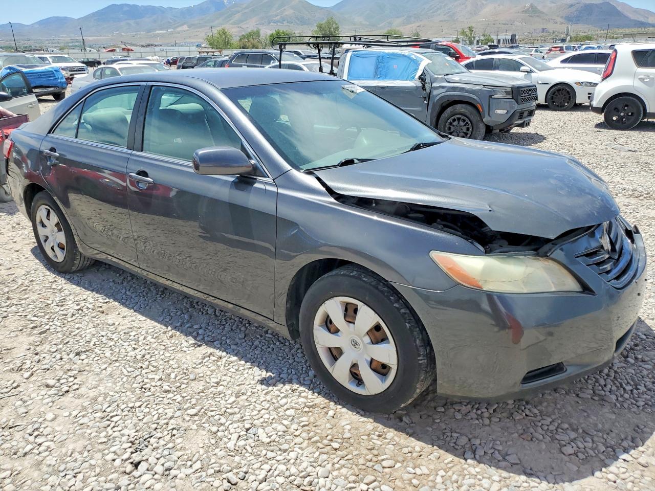 2007 Toyota Camry Le Gray vin: 4T1BE46KX7U134099