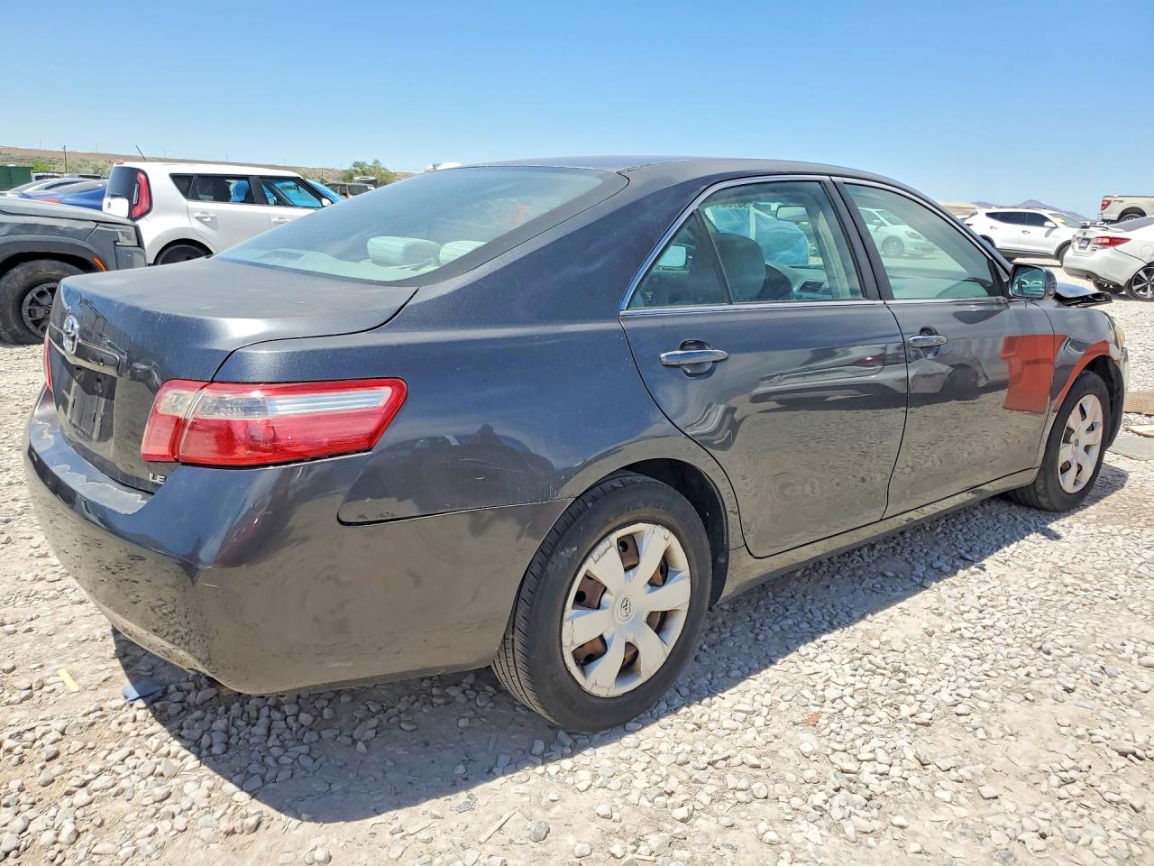 2007 Toyota Camry Le Gray vin: 4T1BE46KX7U134099