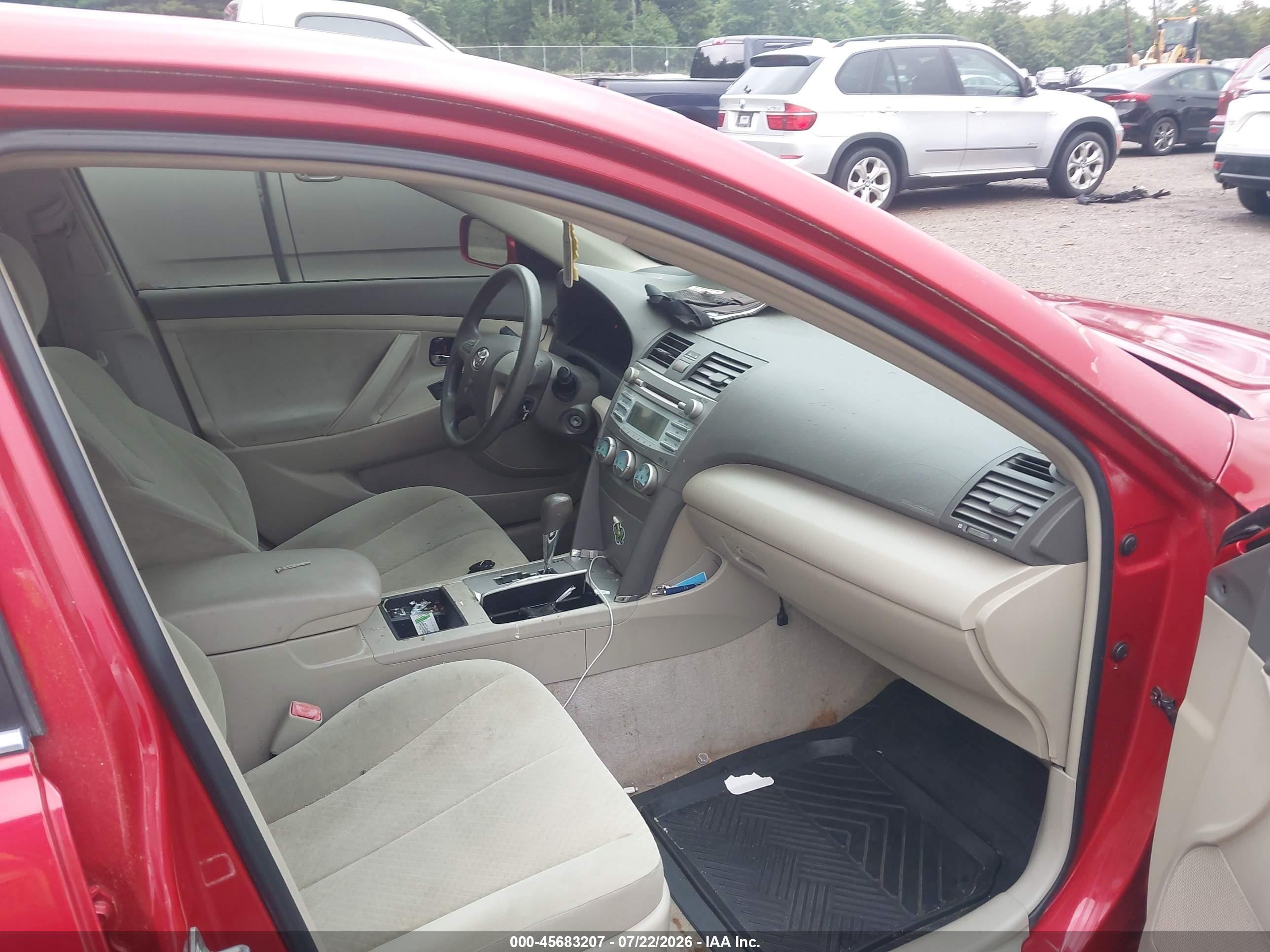 2007 Toyota Camry Le Red vin: 4T1BE46KX7U179544