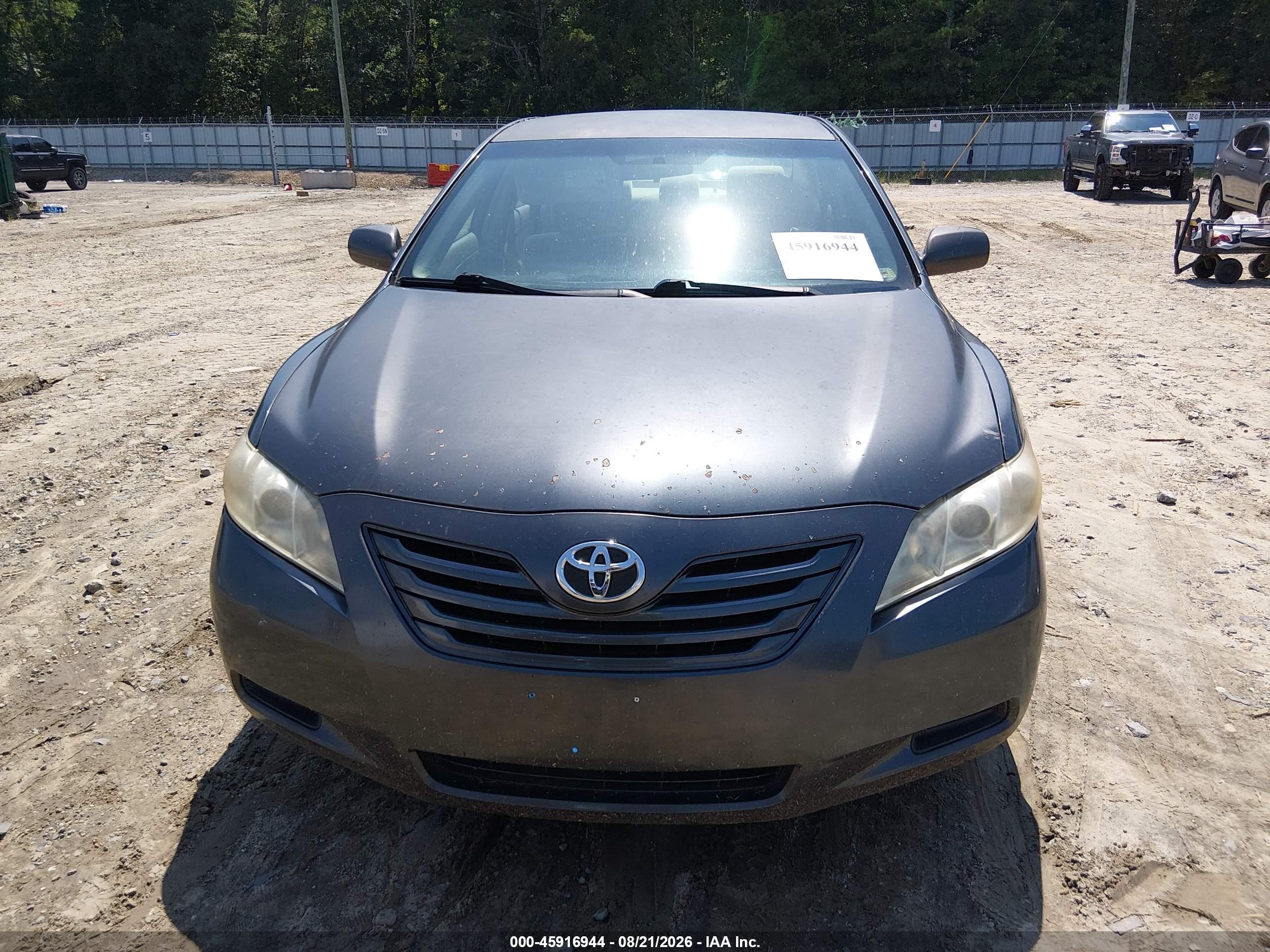 2007 Toyota Camry Le Gray vin: 4T1BE46KX7U188602