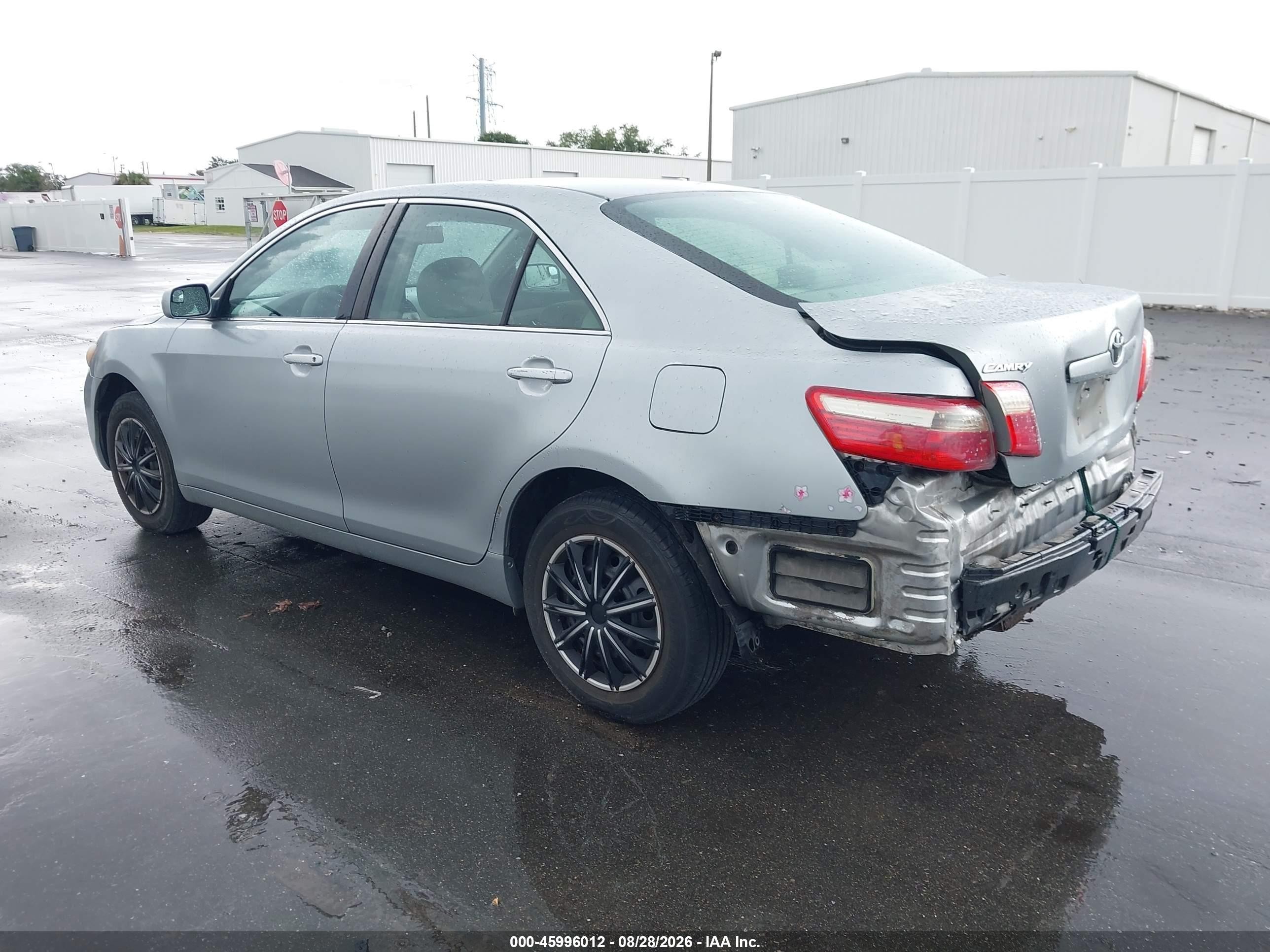 2007 Toyota Camry Ce Silver vin: 4T1BE46KX7U505925