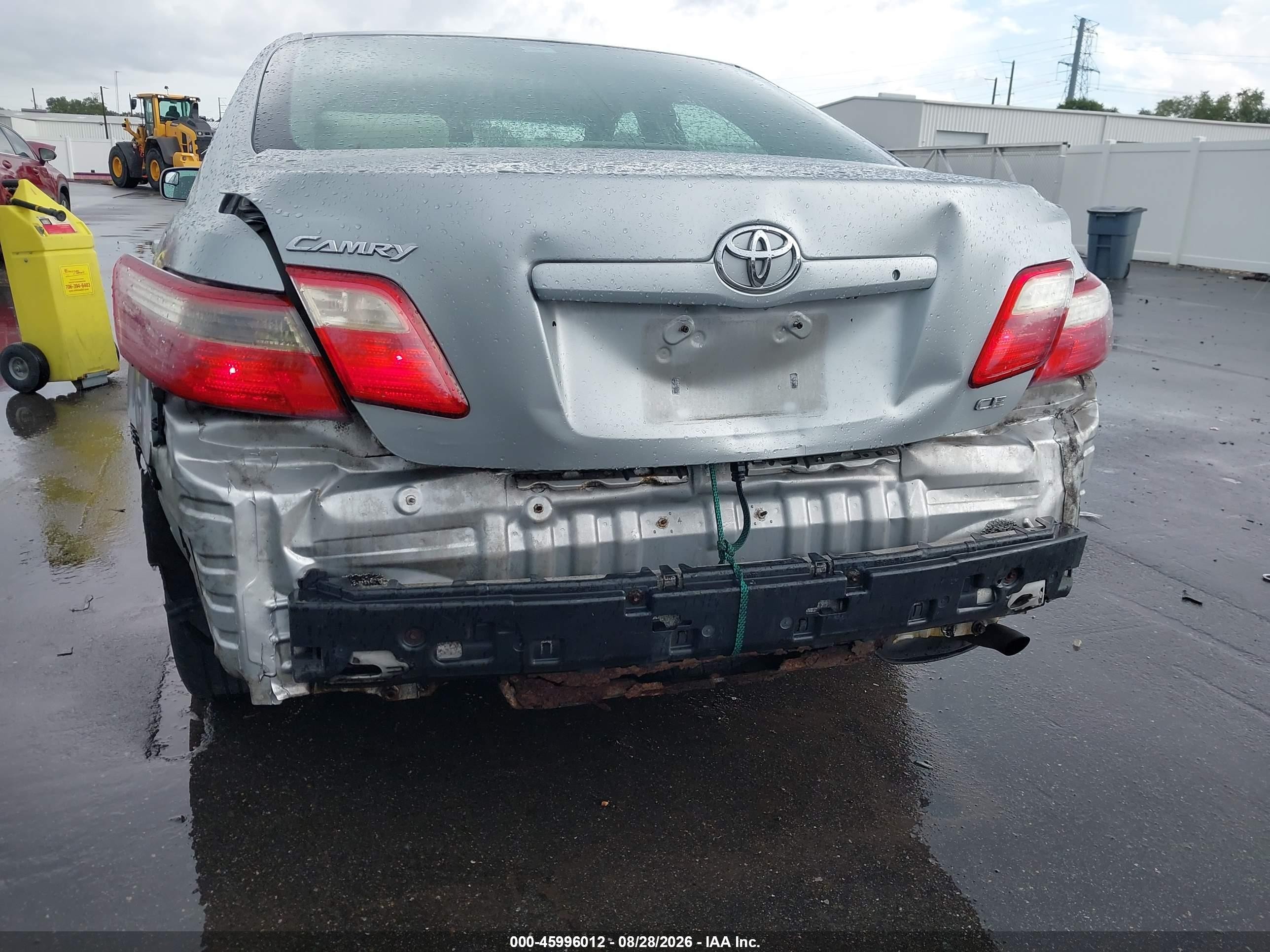 2007 Toyota Camry Ce Silver vin: 4T1BE46KX7U505925