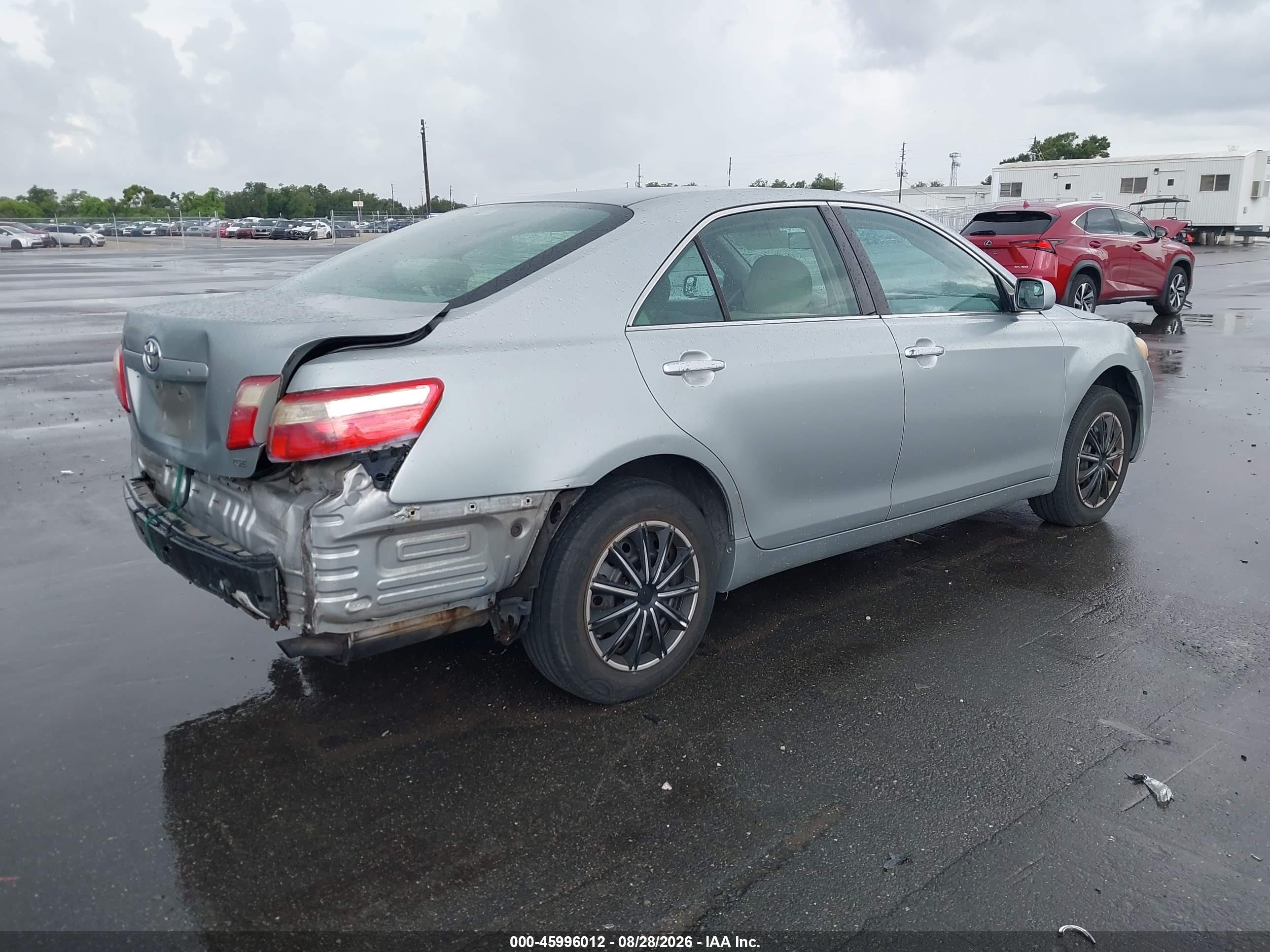 2007 Toyota Camry Ce Silver vin: 4T1BE46KX7U505925