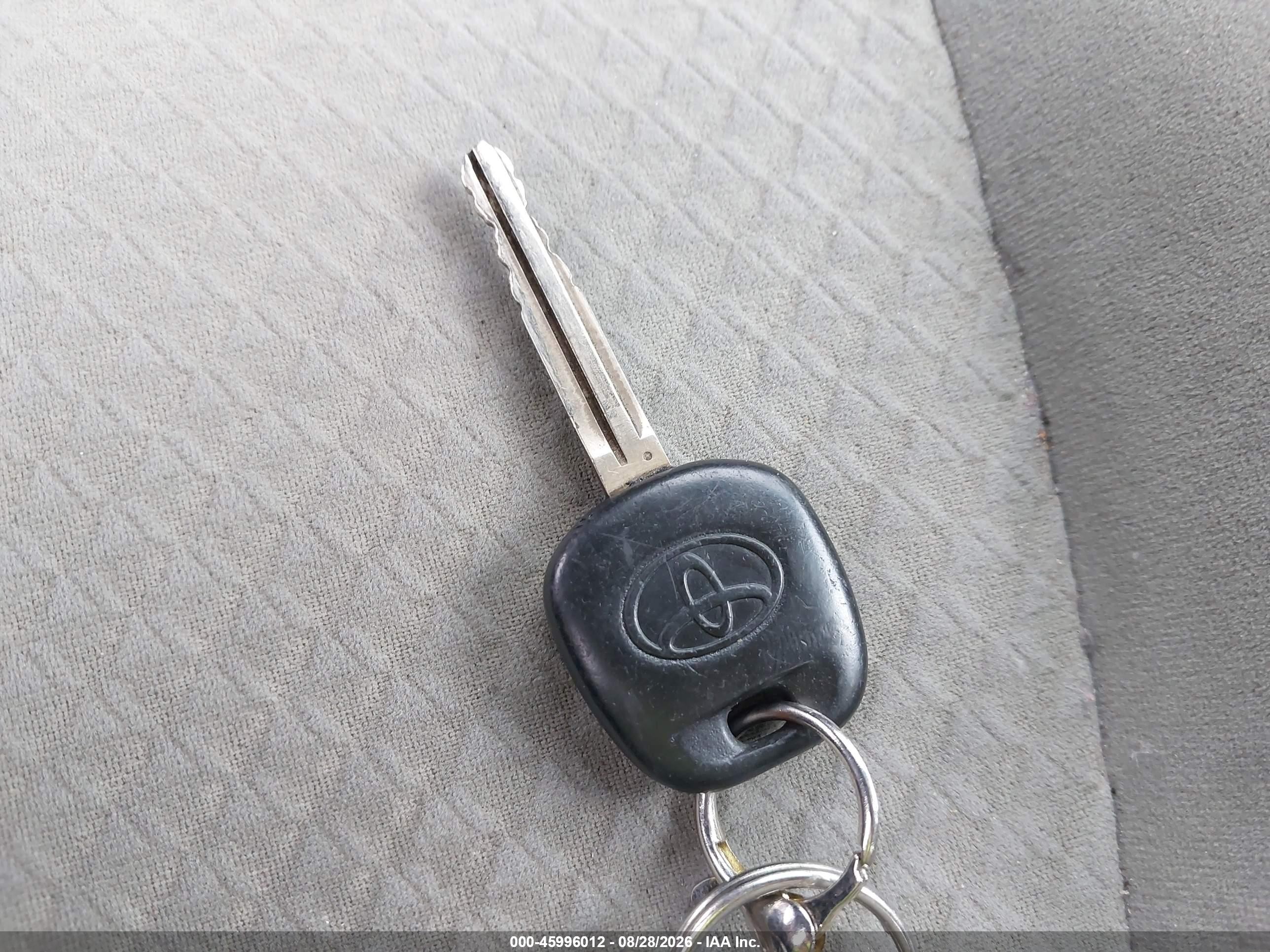 2007 Toyota Camry Ce Silver vin: 4T1BE46KX7U505925