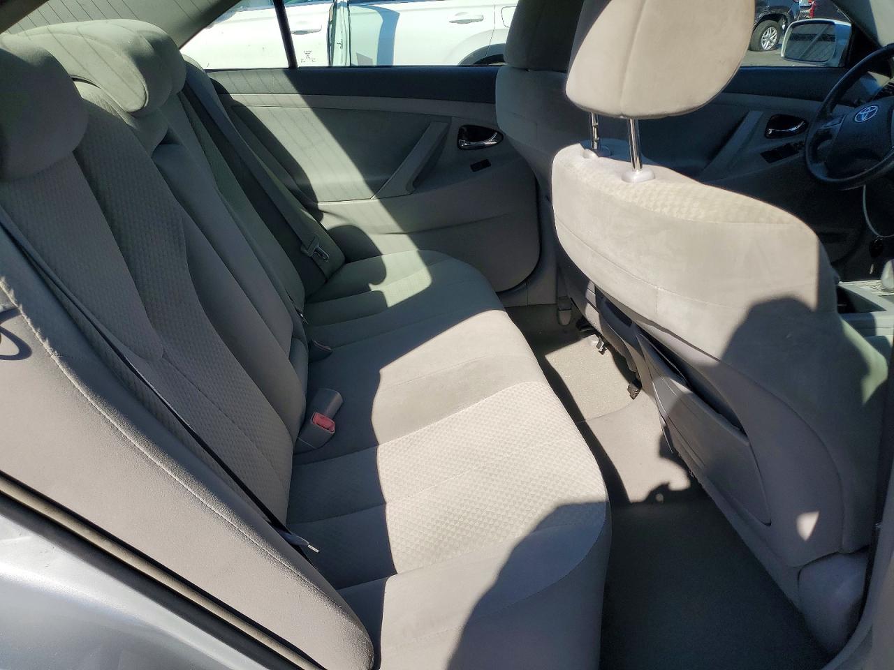 2007 Toyota Camry Le Silver vin: 4T1BE46KX7U509649