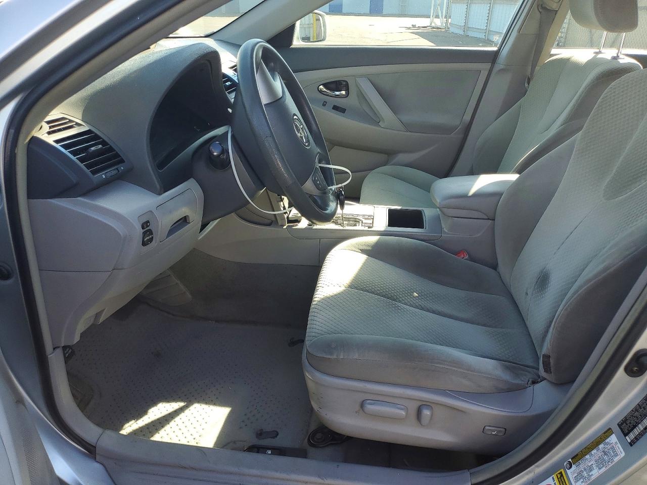 2007 Toyota Camry Le Silver vin: 4T1BE46KX7U509649