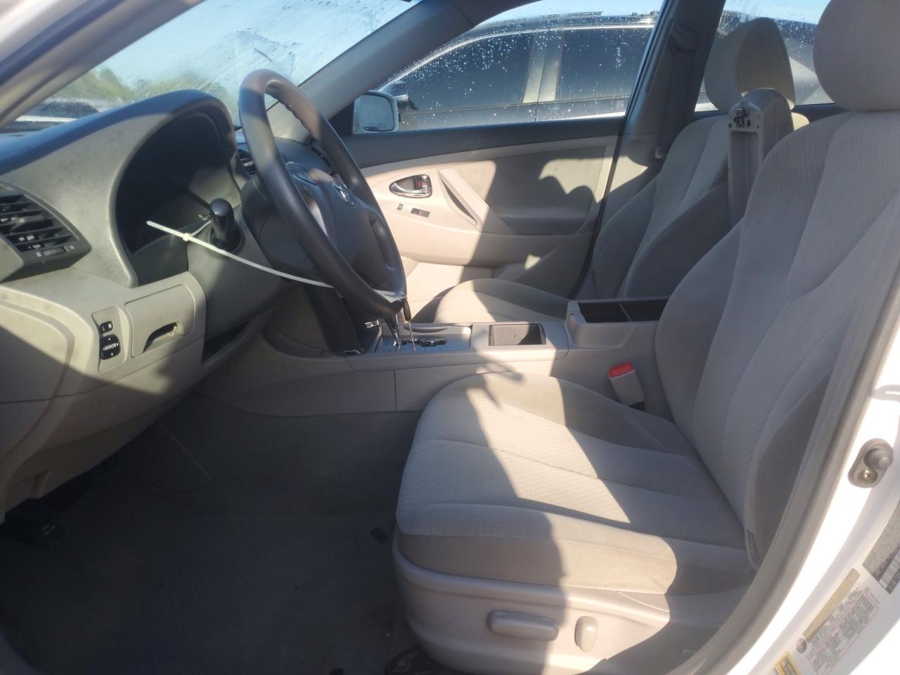 2007 Toyota Camry Le Серый vin: 4T1BE46KX7U512809