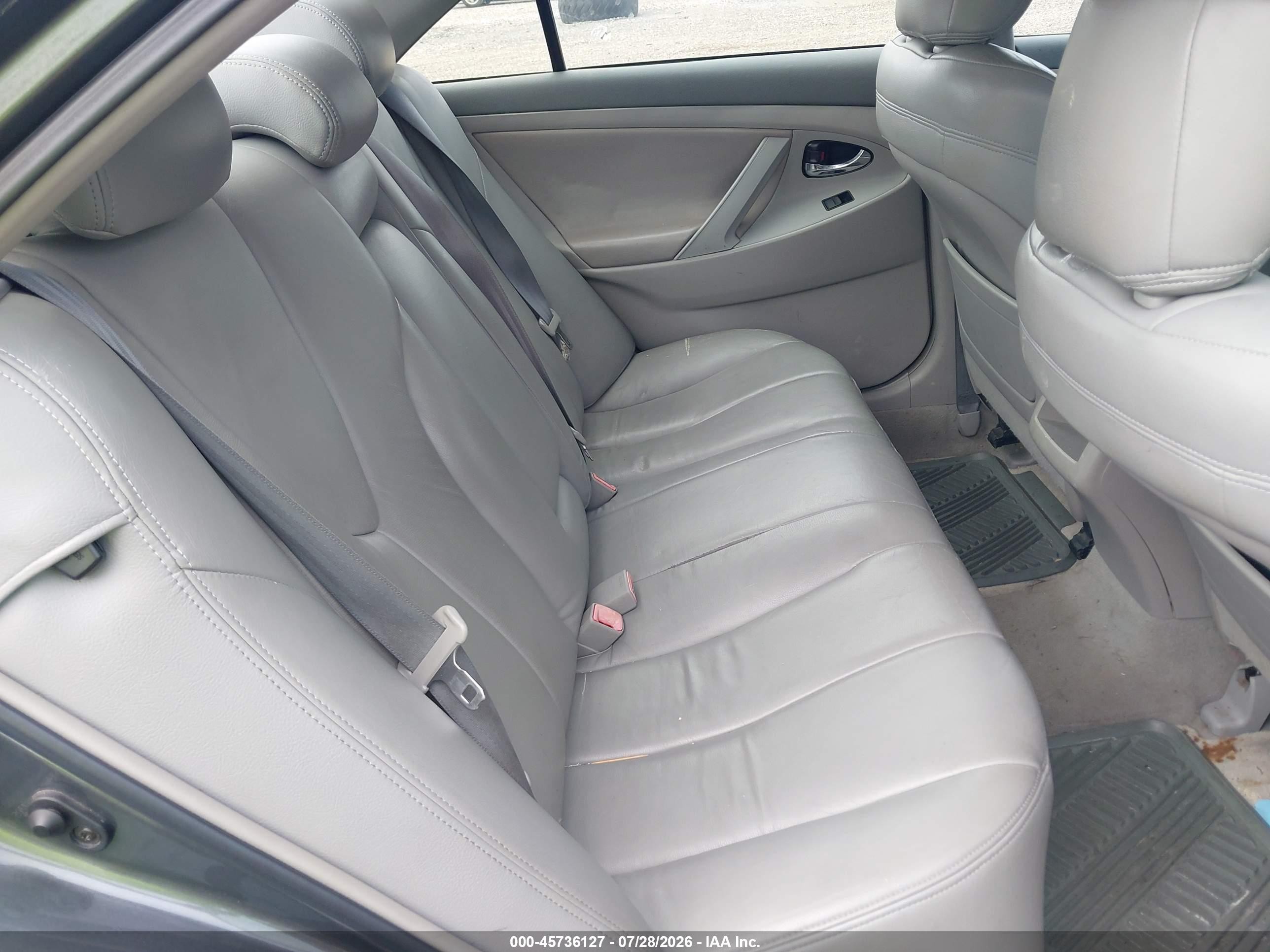 2007 Toyota Camry Le Gray vin: 4T1BE46KX7U521705