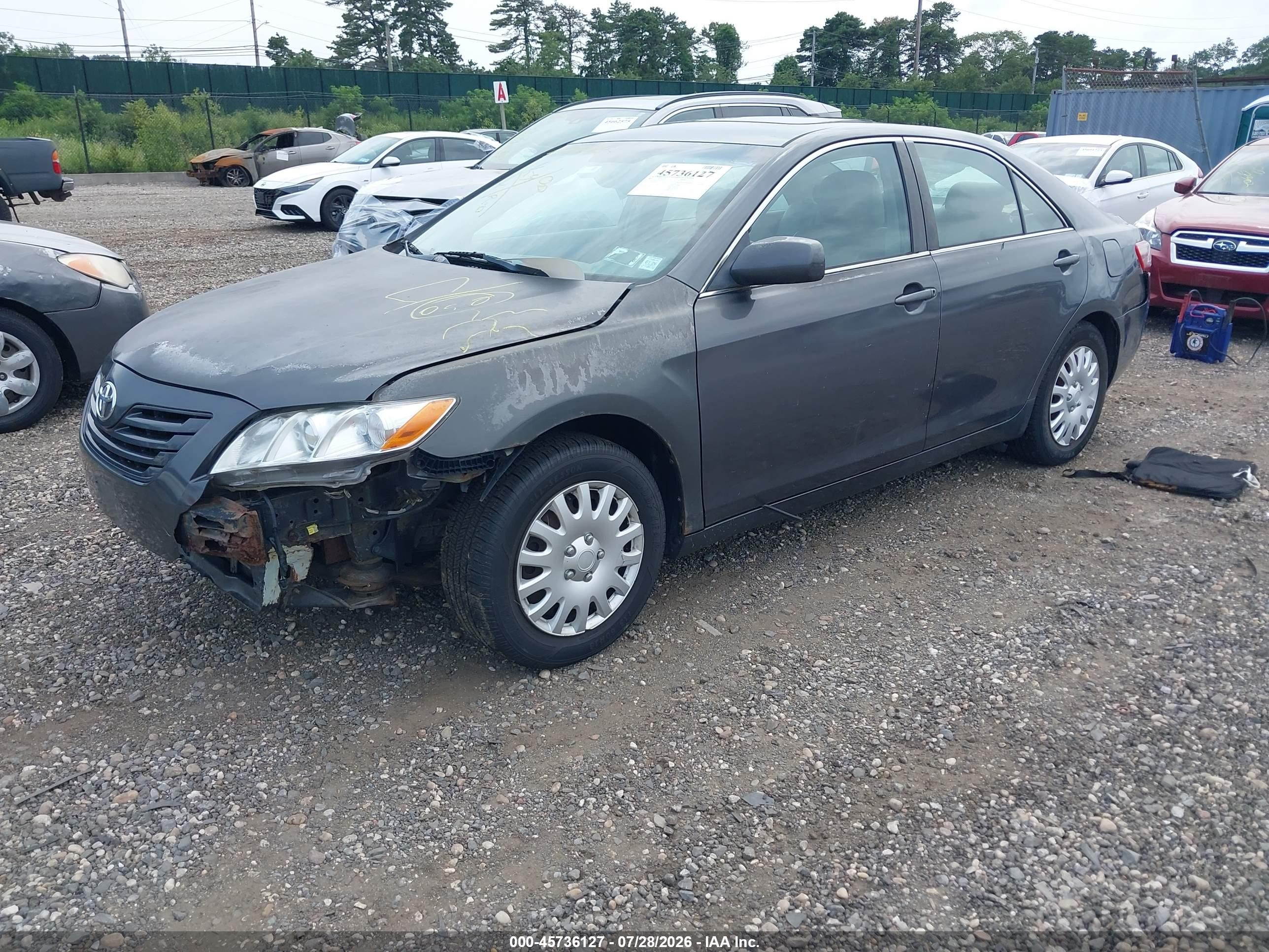 2007 Toyota Camry Le Gray vin: 4T1BE46KX7U521705