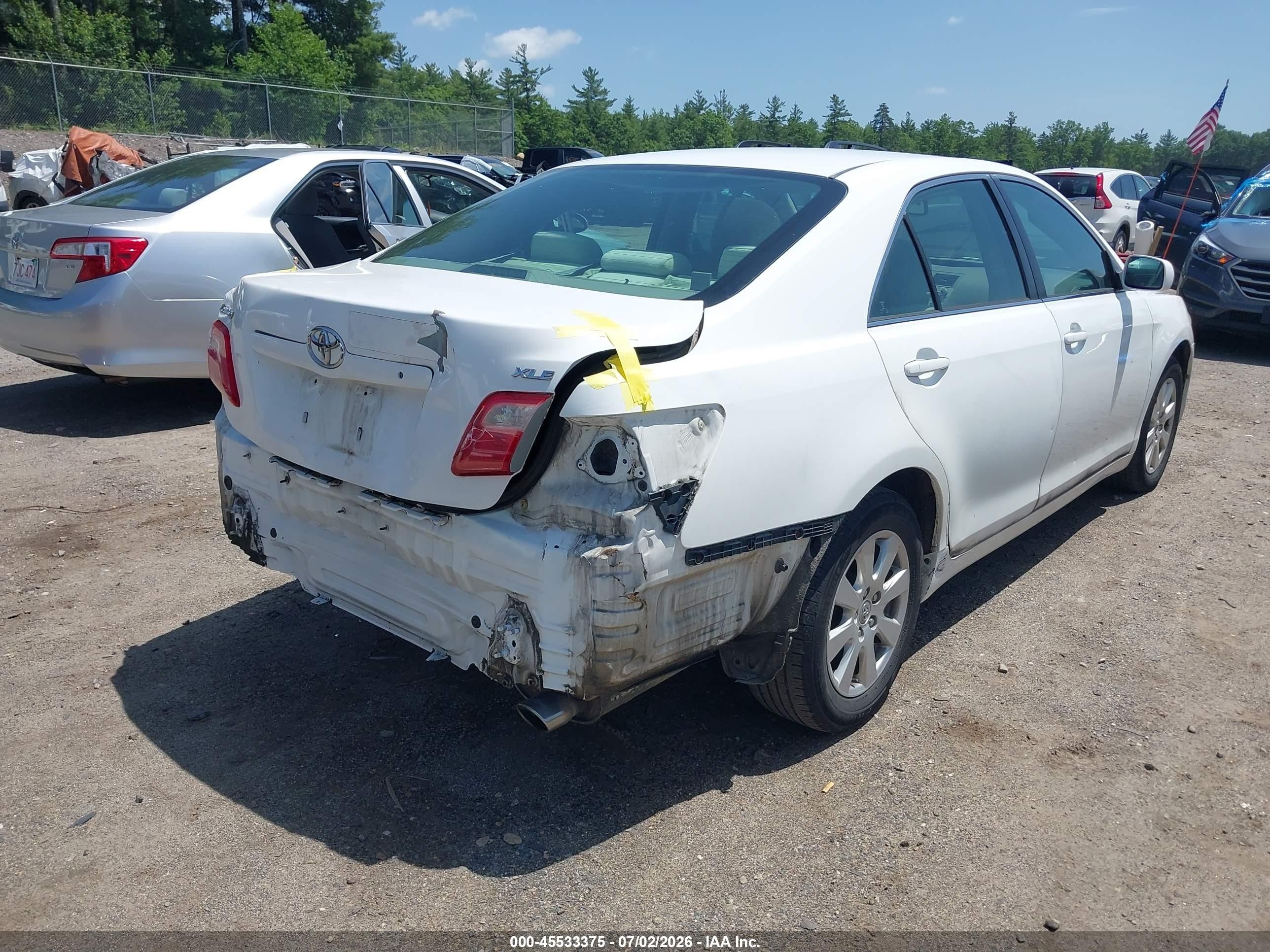 2007 Toyota Camry Xle White vin: 4T1BE46KX7U563369