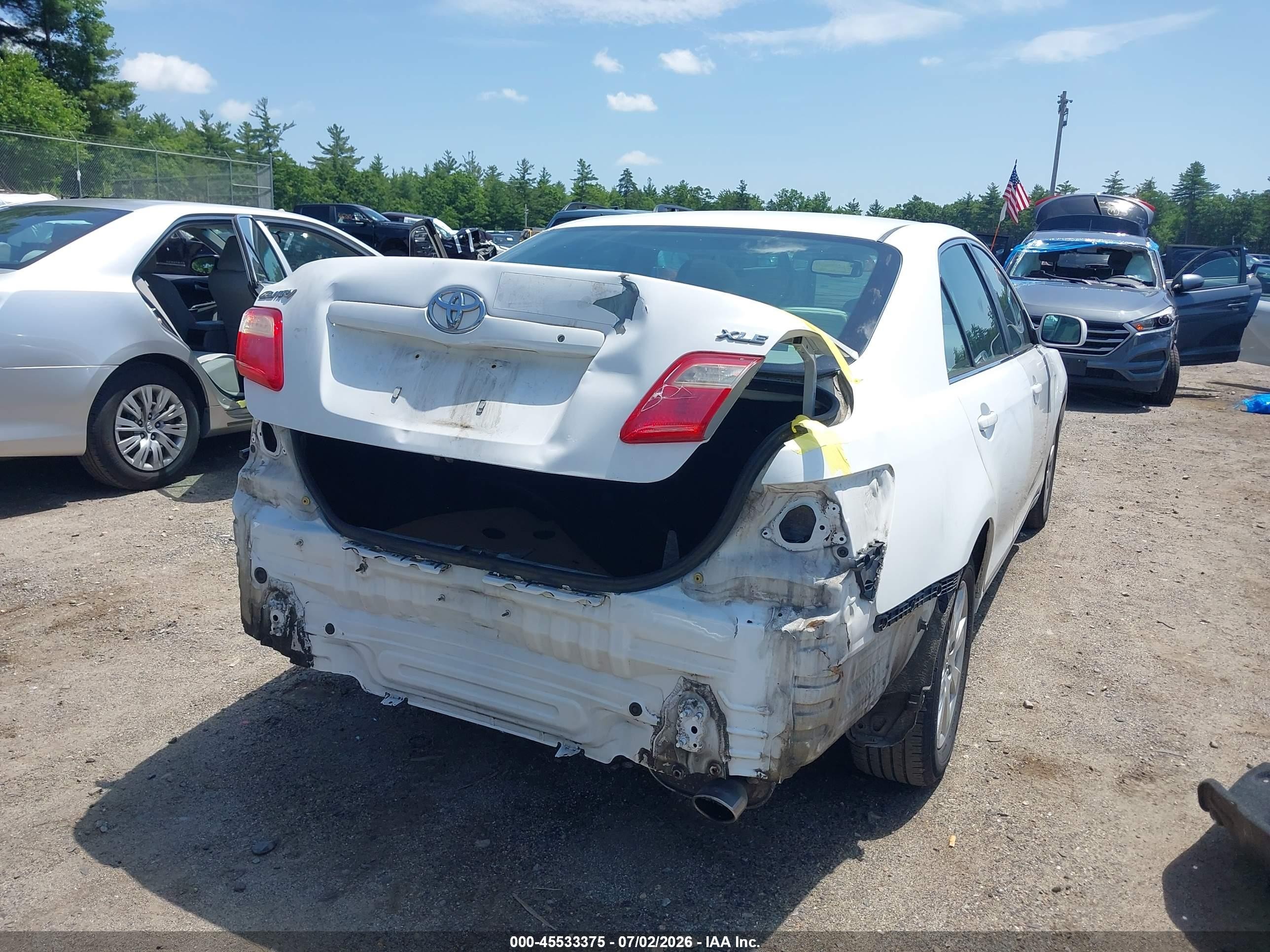 2007 Toyota Camry Xle White vin: 4T1BE46KX7U563369