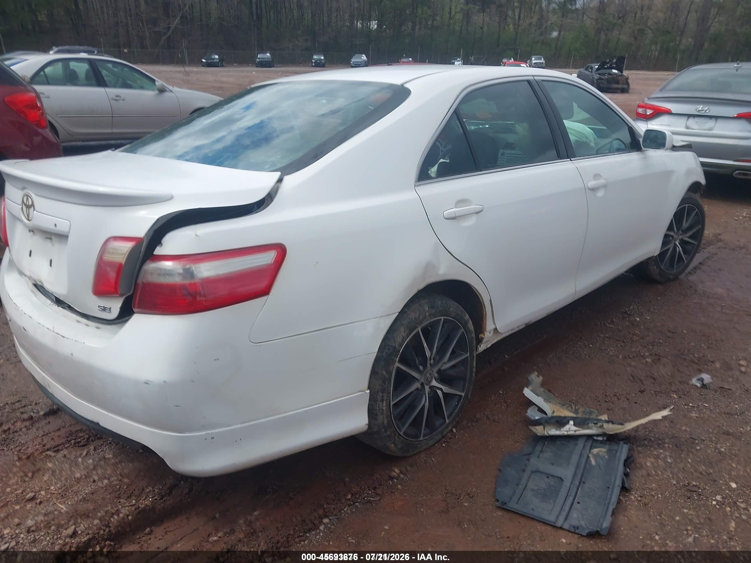 2007 Toyota Camry Se White vin: 4T1BE46KX7U564392