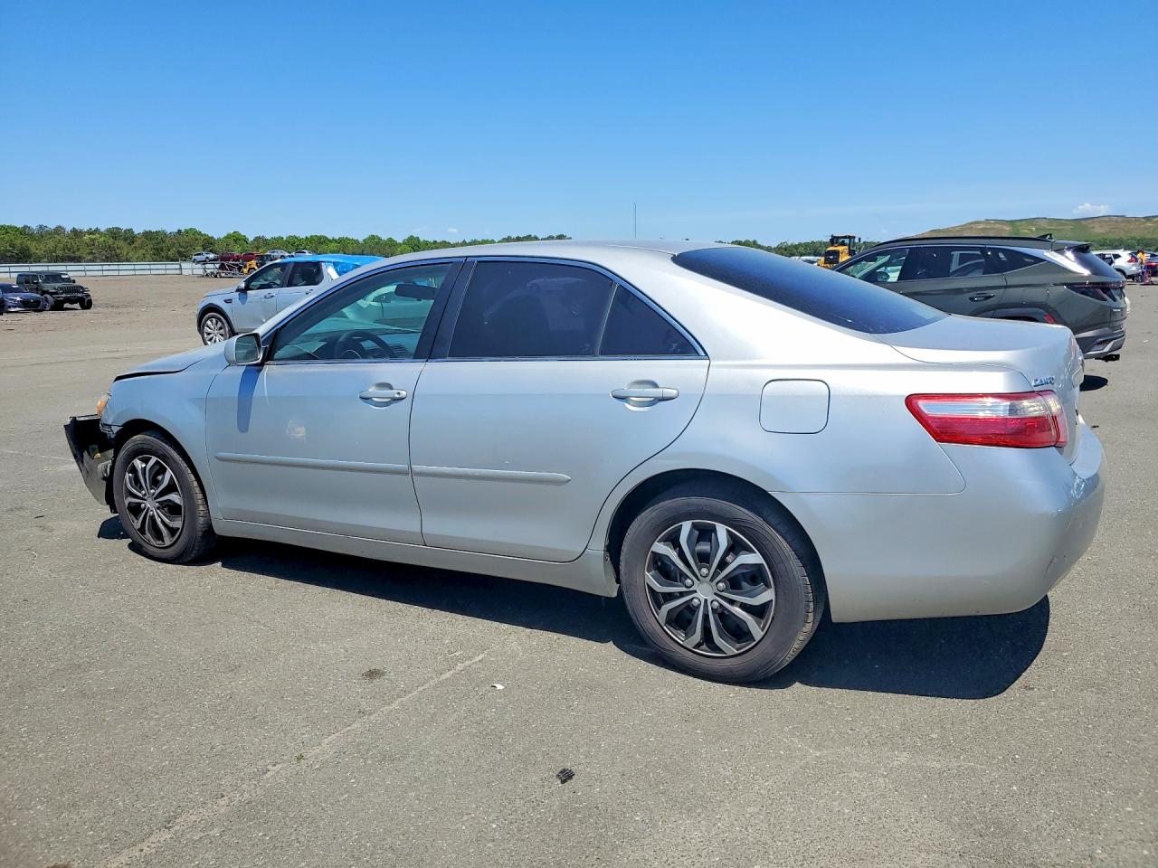 2007 Toyota Camry Le Silver vin: 4T1BE46KX7U564697
