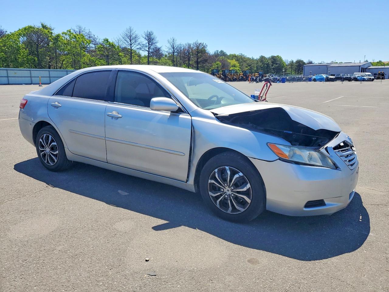 2007 Toyota Camry Le Silver vin: 4T1BE46KX7U564697