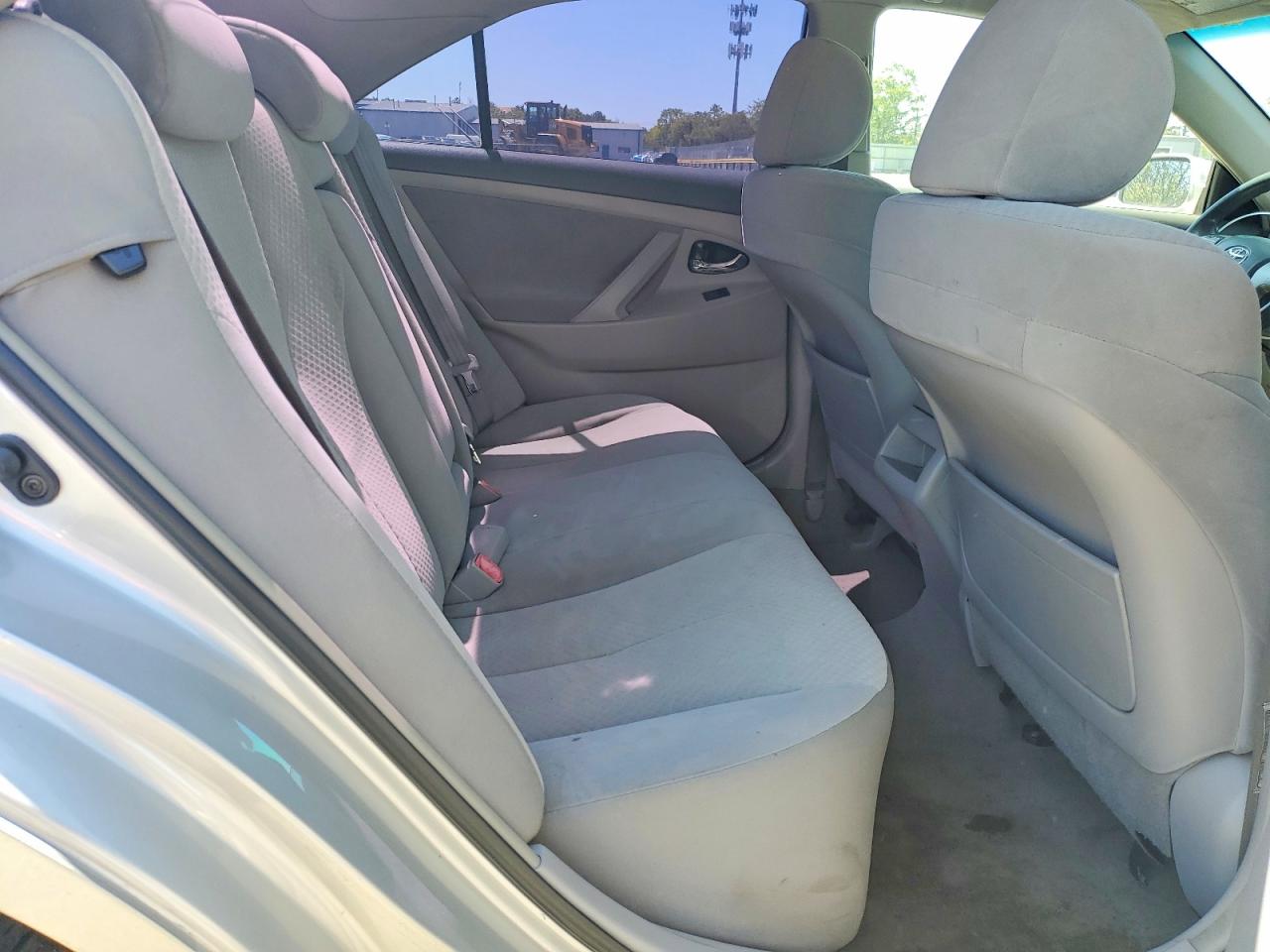 2007 Toyota Camry Le Silver vin: 4T1BE46KX7U564697