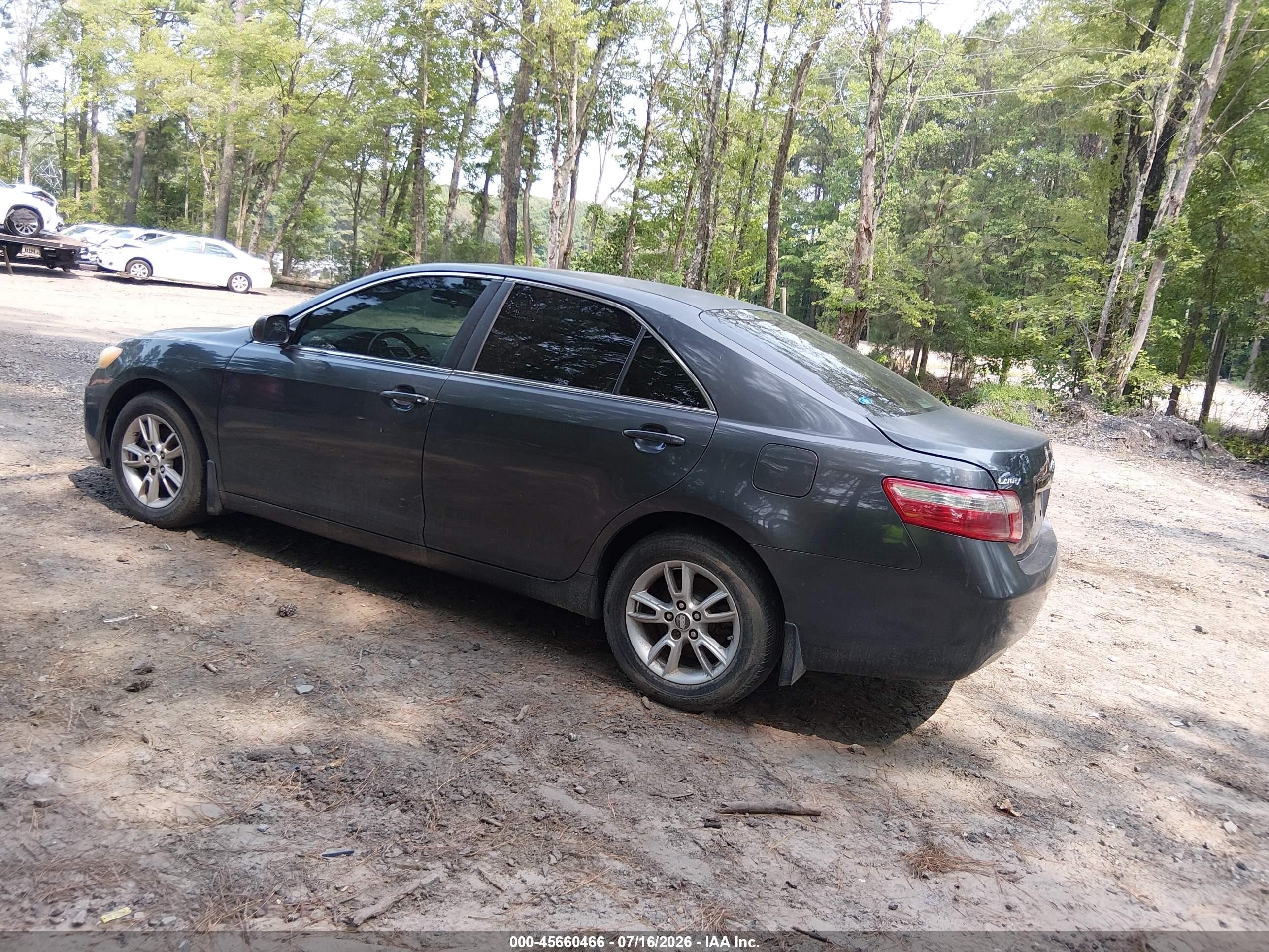 2007 Toyota Camry Le Gray vin: 4T1BE46KX7U584237