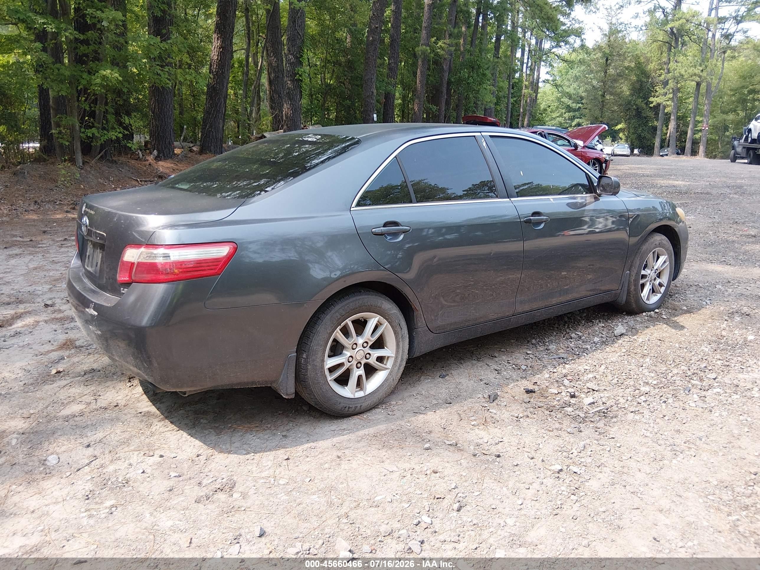 2007 Toyota Camry Le Gray vin: 4T1BE46KX7U584237
