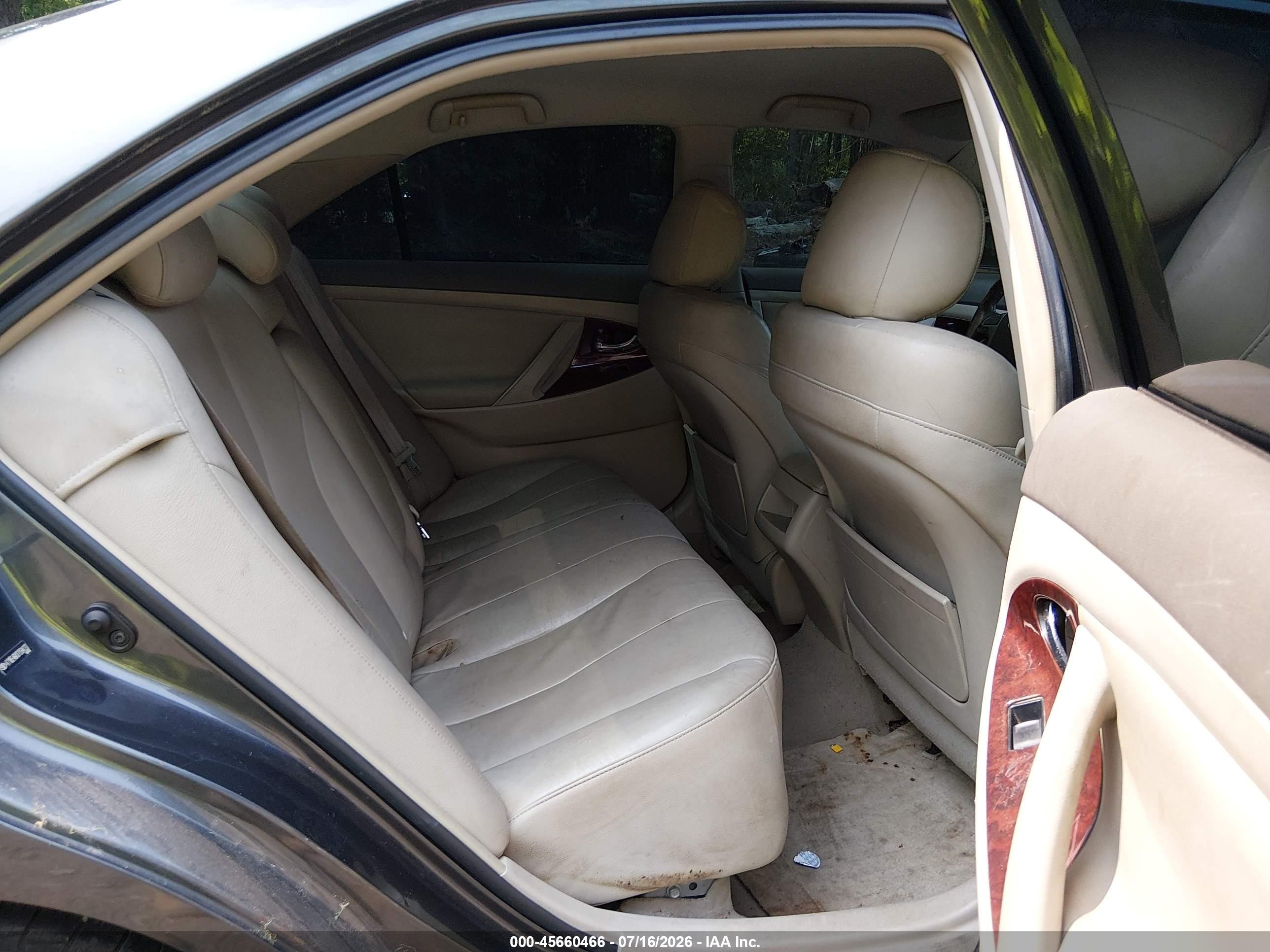 2007 Toyota Camry Le Gray vin: 4T1BE46KX7U584237