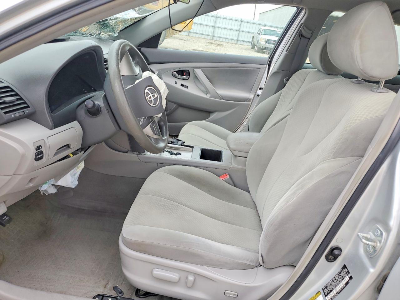 2007 Toyota Camry Le Silver vin: 4T1BE46KX7U606933