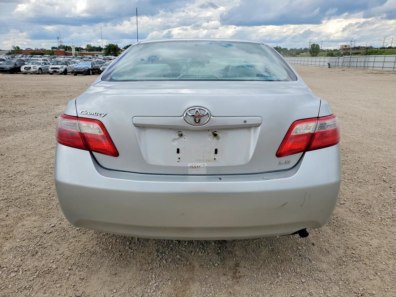 2007 Toyota Camry Le Silver vin: 4T1BE46KX7U606933