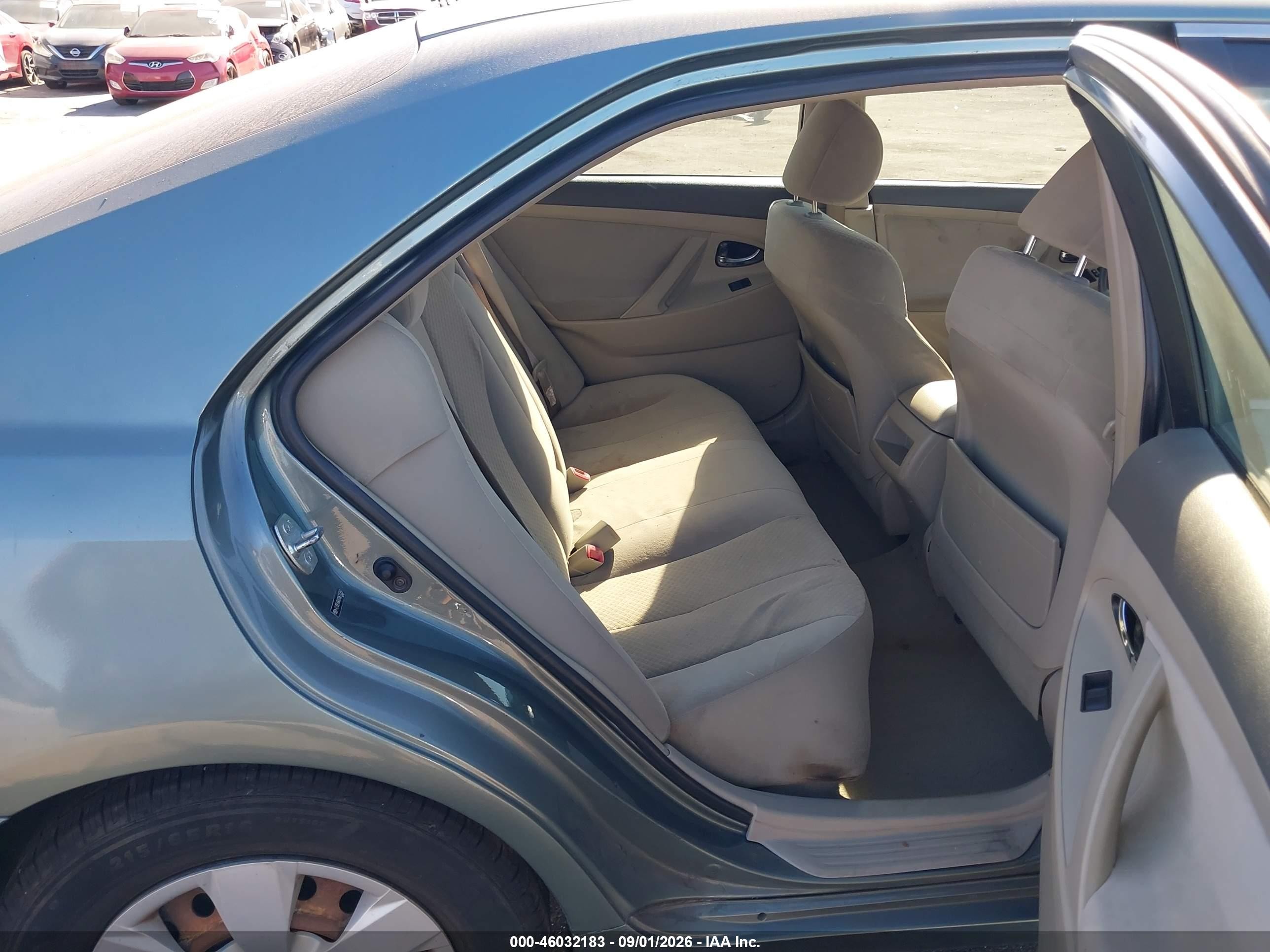 2007 Toyota Camry Le Teal vin: 4T1BE46KX7U611596