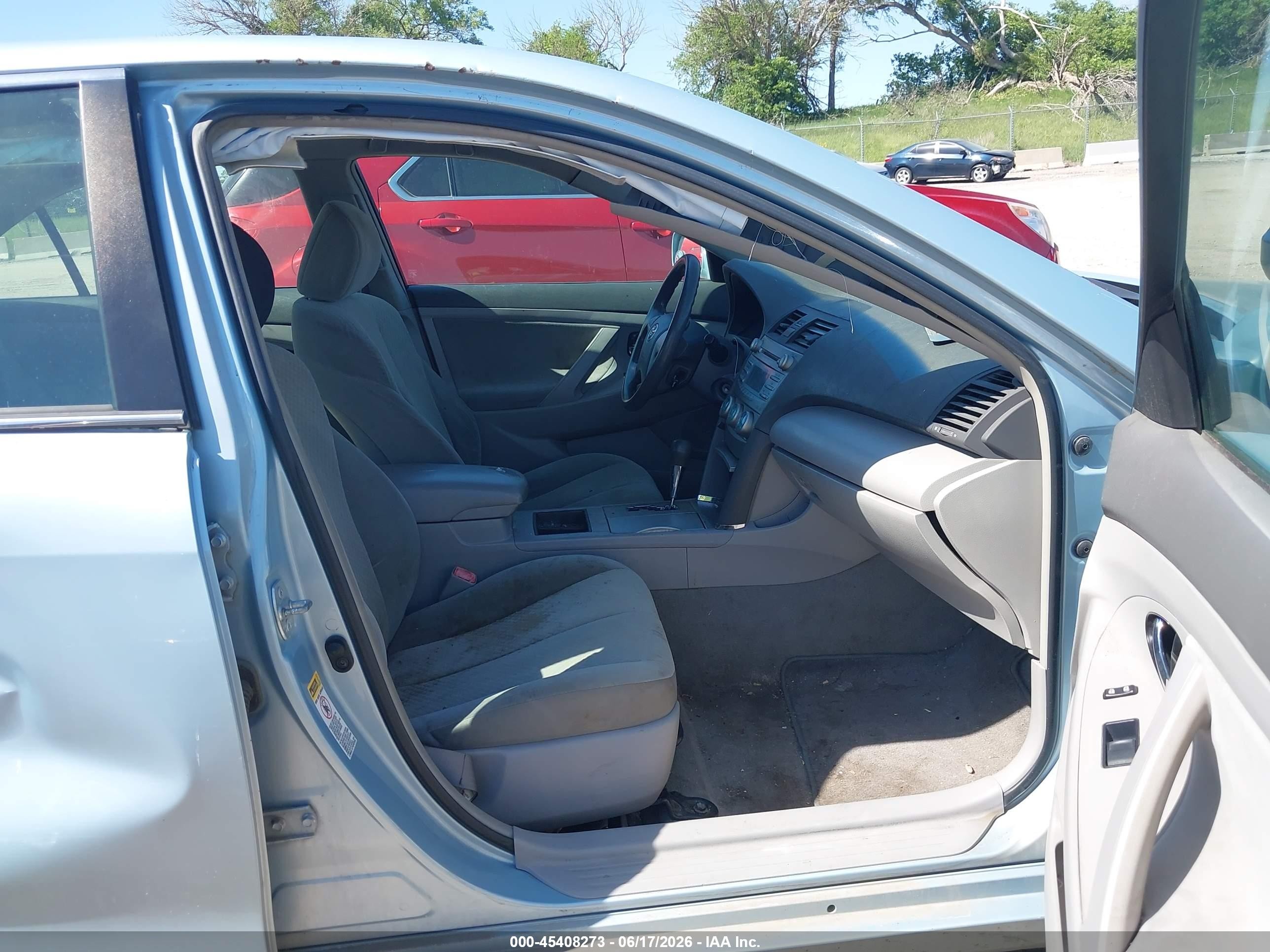 2007 Toyota Camry Le Light Blue vin: 4T1BE46KX7U612408