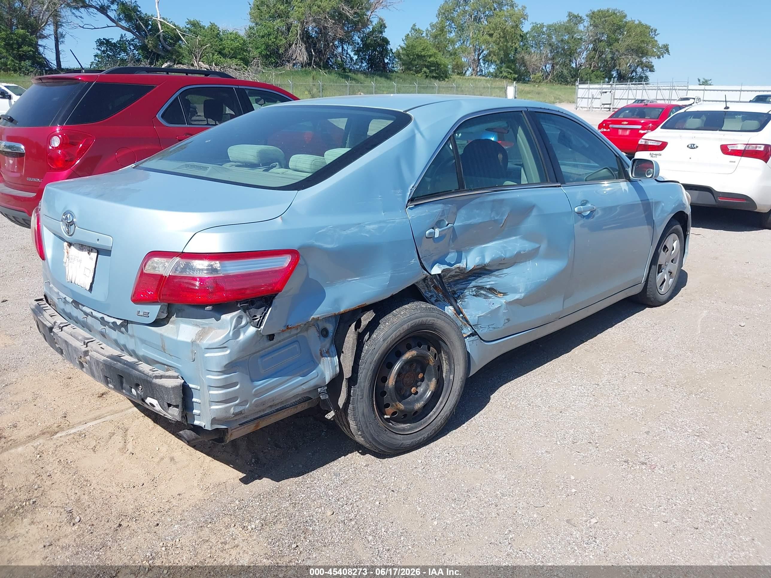 2007 Toyota Camry Le Light Blue vin: 4T1BE46KX7U612408