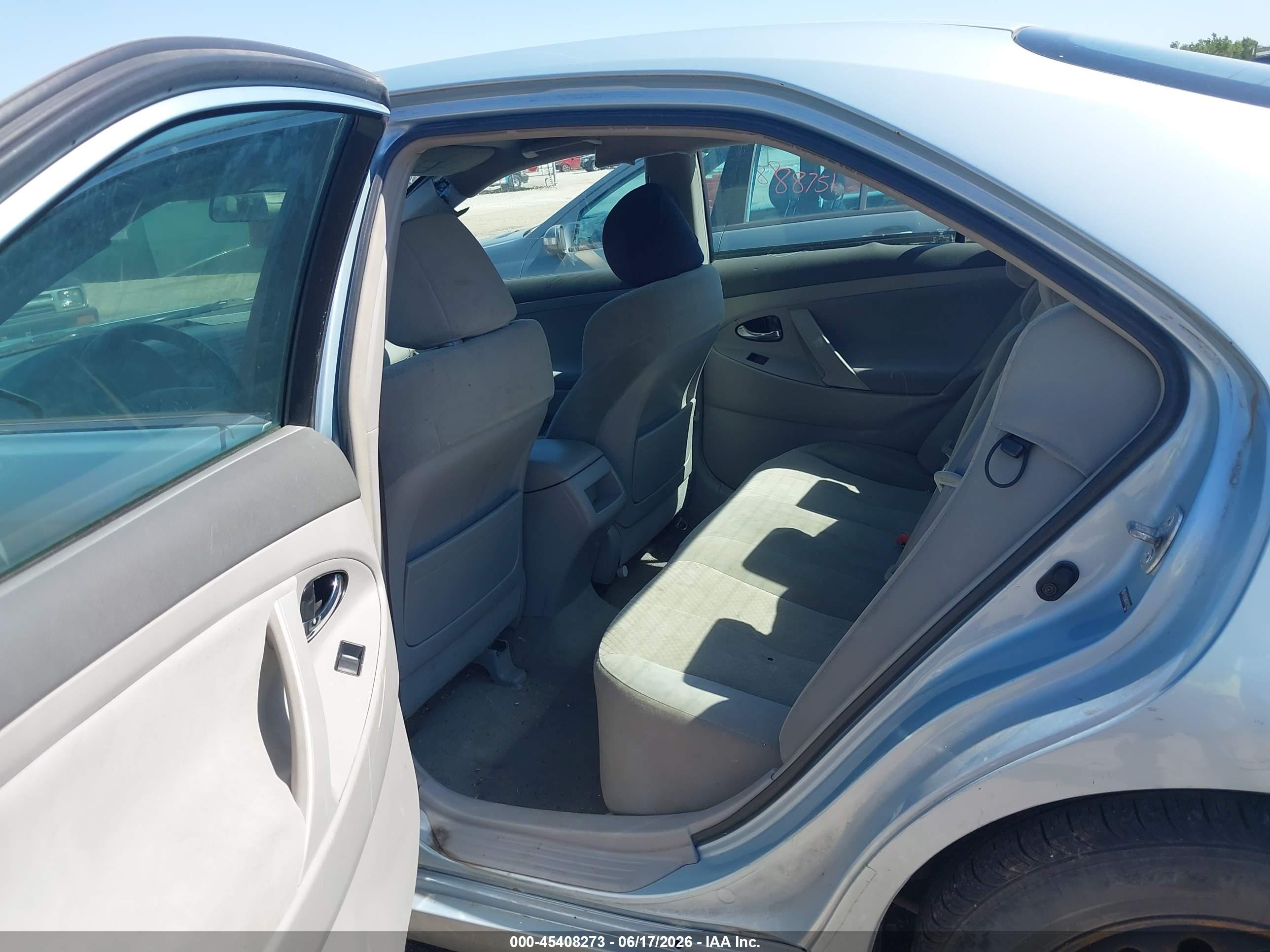 2007 Toyota Camry Le Light Blue vin: 4T1BE46KX7U612408