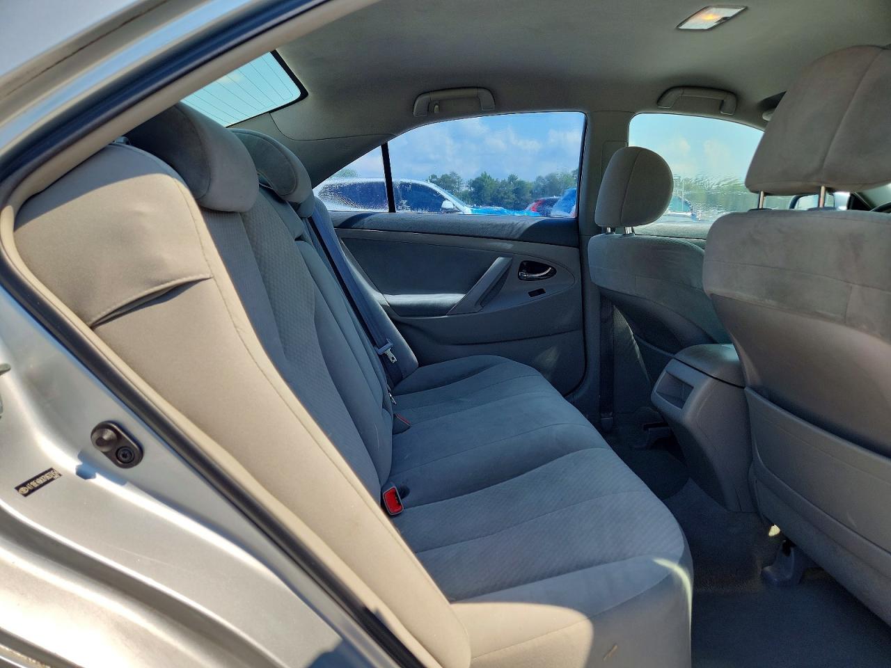 2007 Toyota Camry Le Silver vin: 4T1BE46KX7U637454