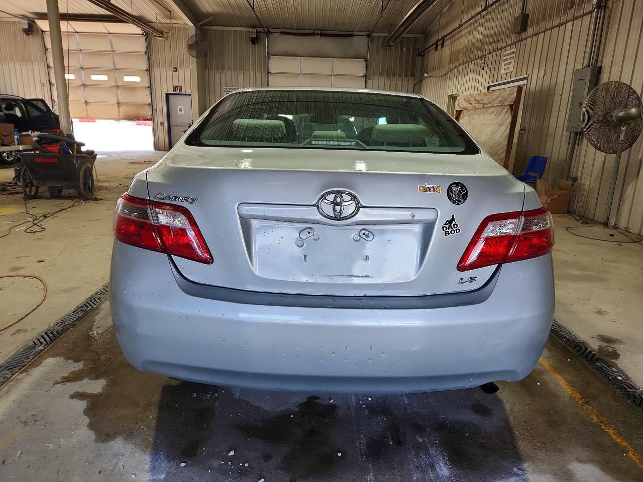 2007 Toyota Camry Le Серебряный vin: 4T1BE46KX7U639379