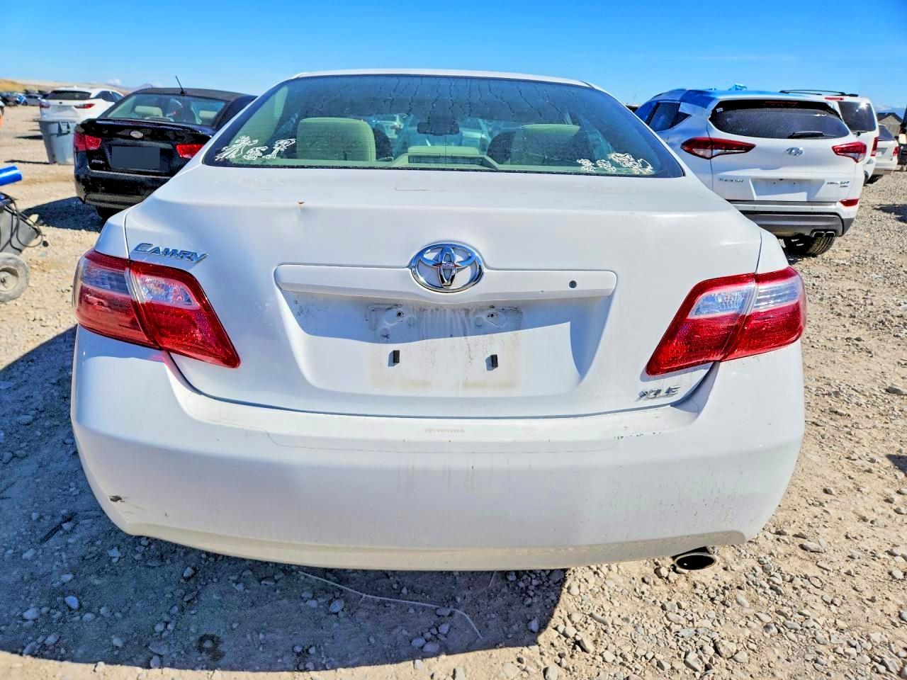 2007 Toyota Camry Xle White vin: 4T1BE46KX7U646980