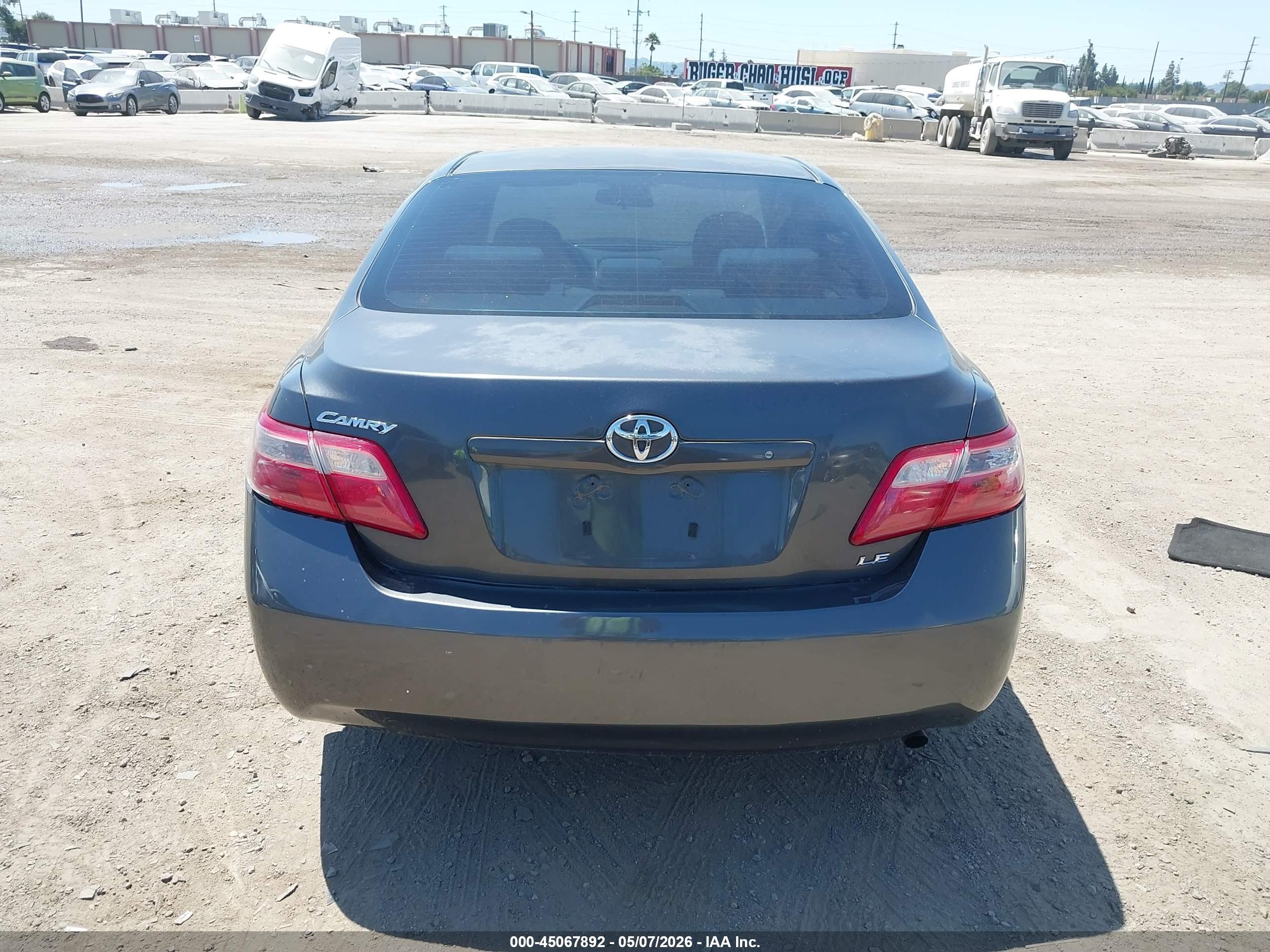 2007 Toyota Camry Le Gray vin: 4T1BE46KX7U650222