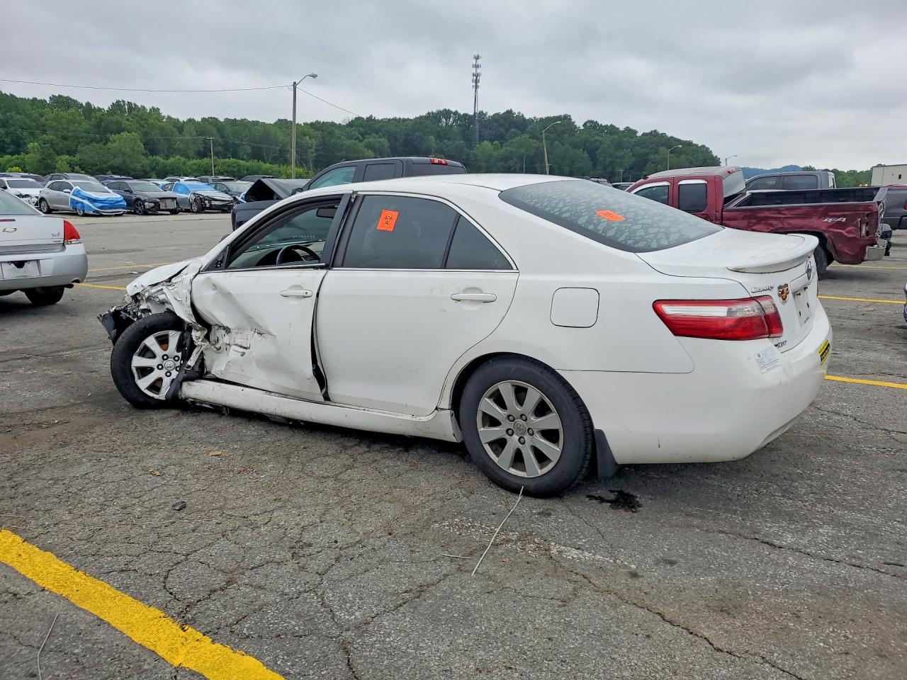 2007 Toyota Camry White vin: 4T1BE46KX7U667764