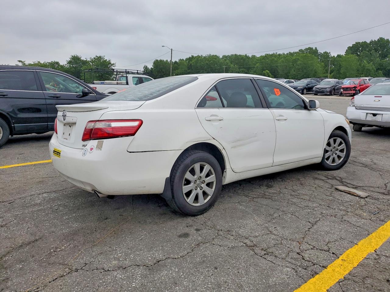 2007 Toyota Camry White vin: 4T1BE46KX7U667764