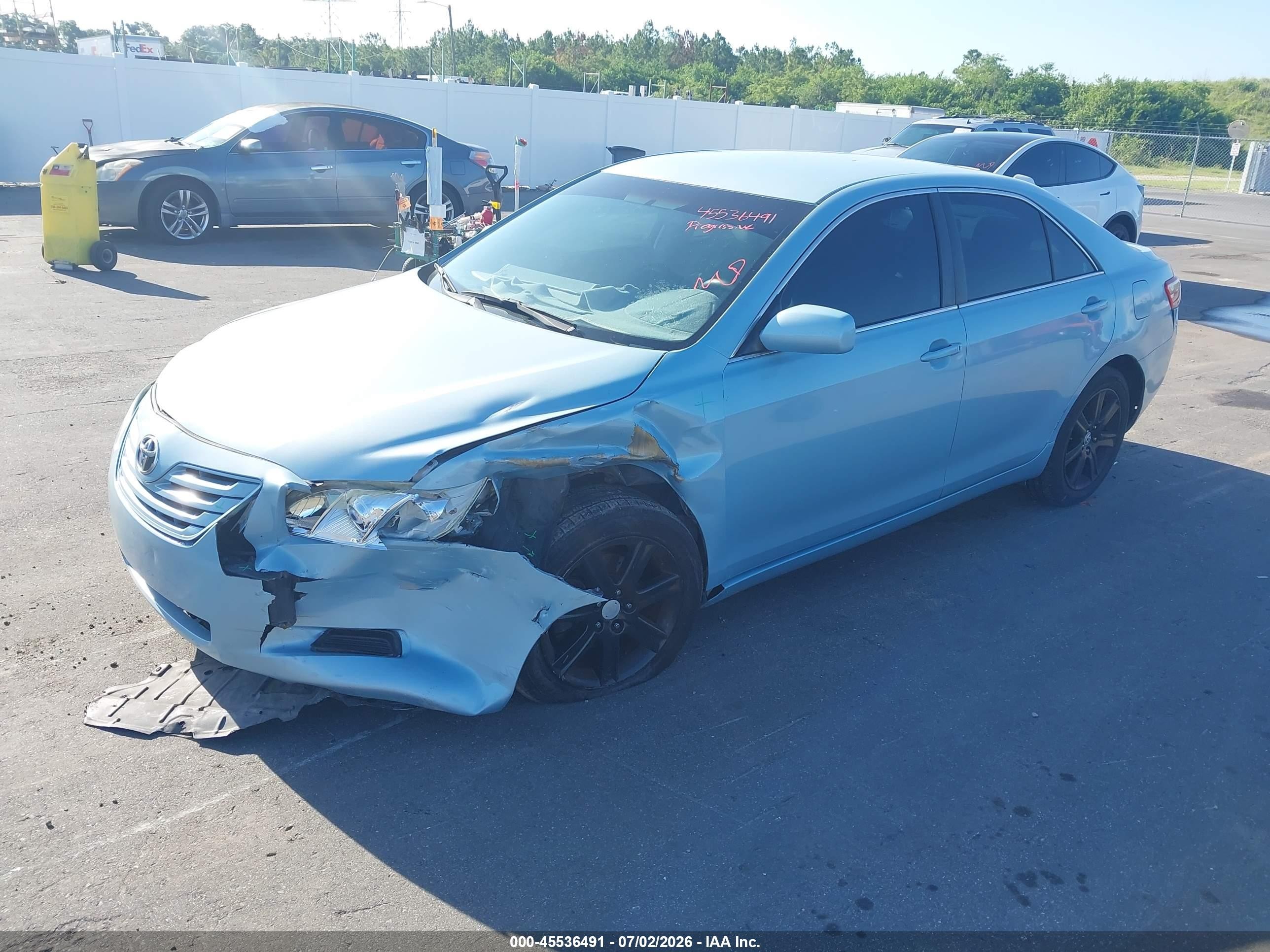 2007 Toyota Camry Le Blue vin: 4T1BE46KX7U668574