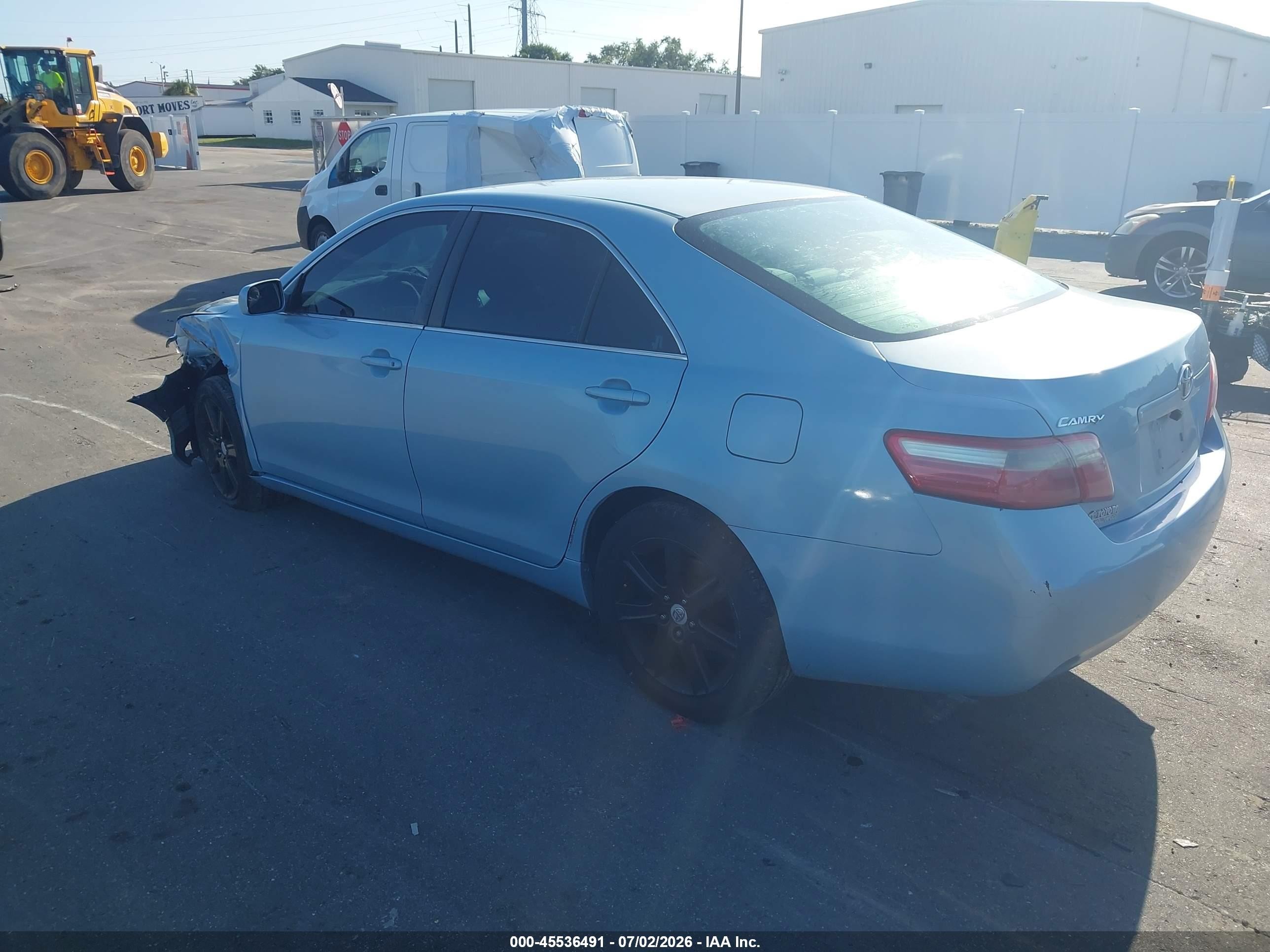 2007 Toyota Camry Le Blue vin: 4T1BE46KX7U668574
