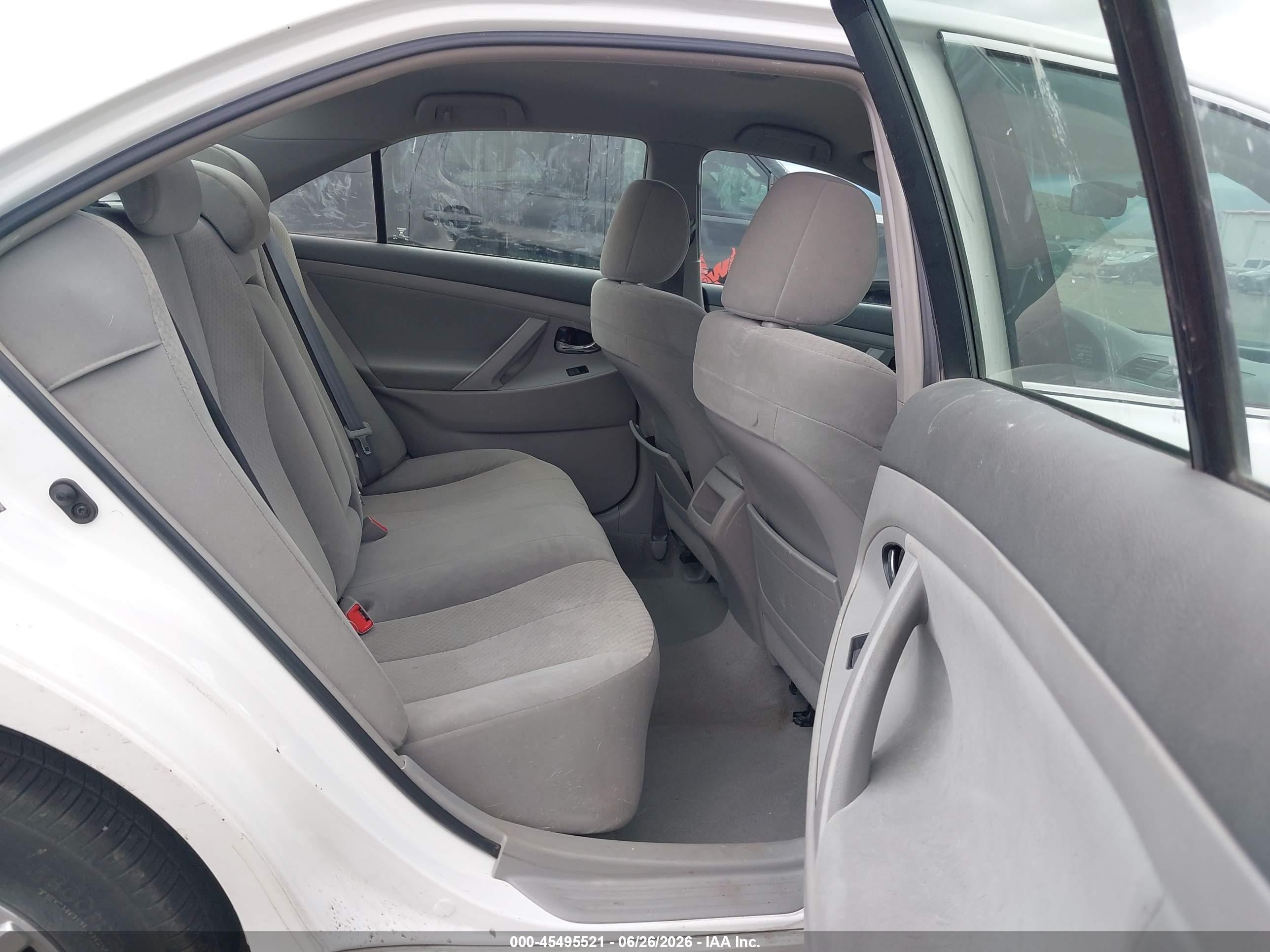 2007 Toyota Camry Le Белый vin: 4T1BE46KX7U679980