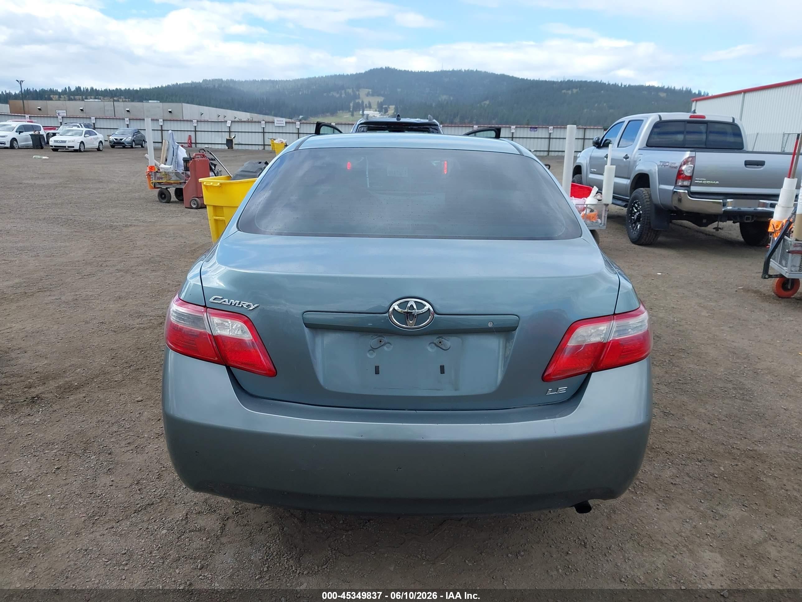 2007 Toyota Camry Le Green vin: 4T1BE46KX7U681258