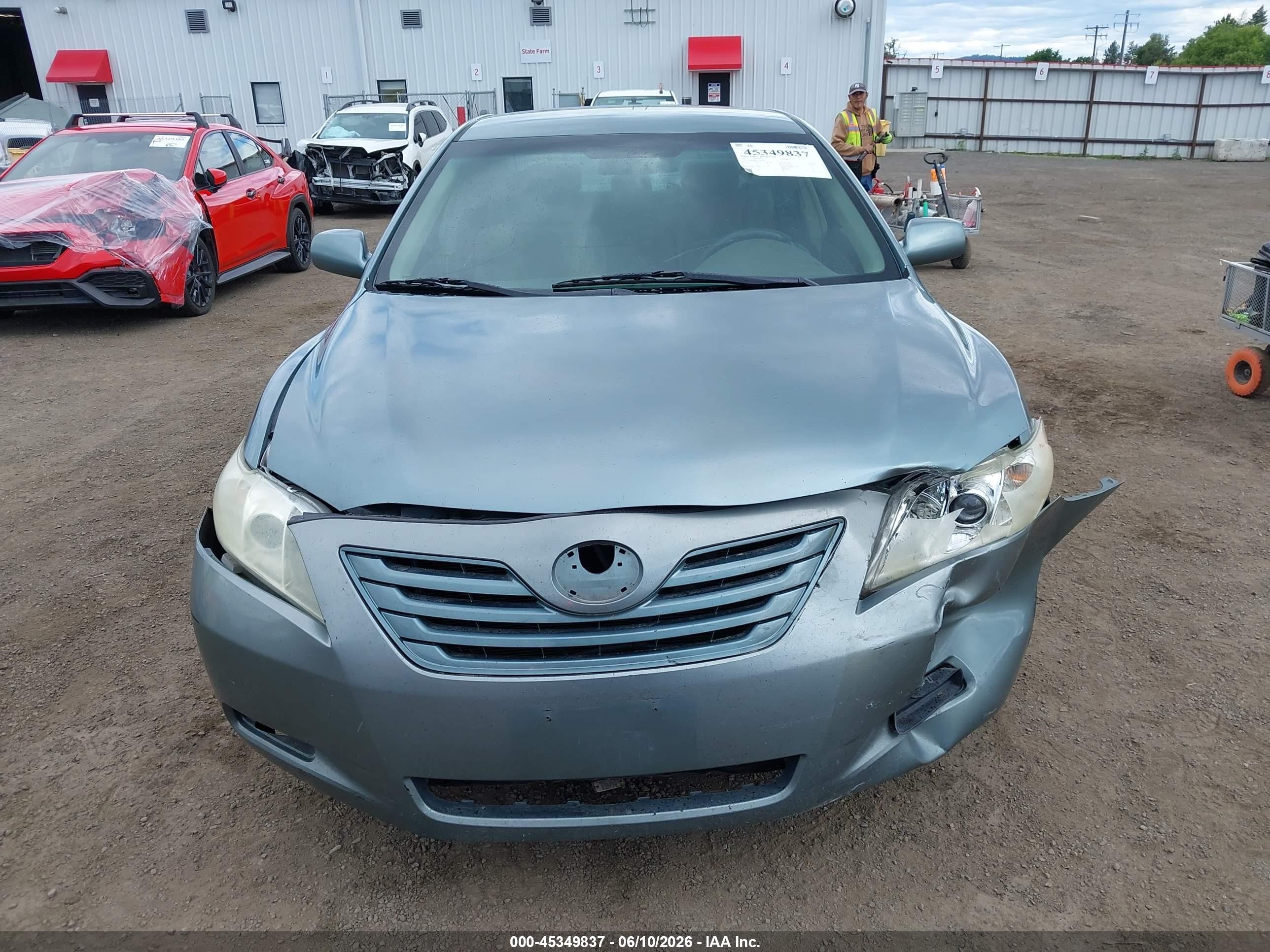 2007 Toyota Camry Le Green vin: 4T1BE46KX7U681258