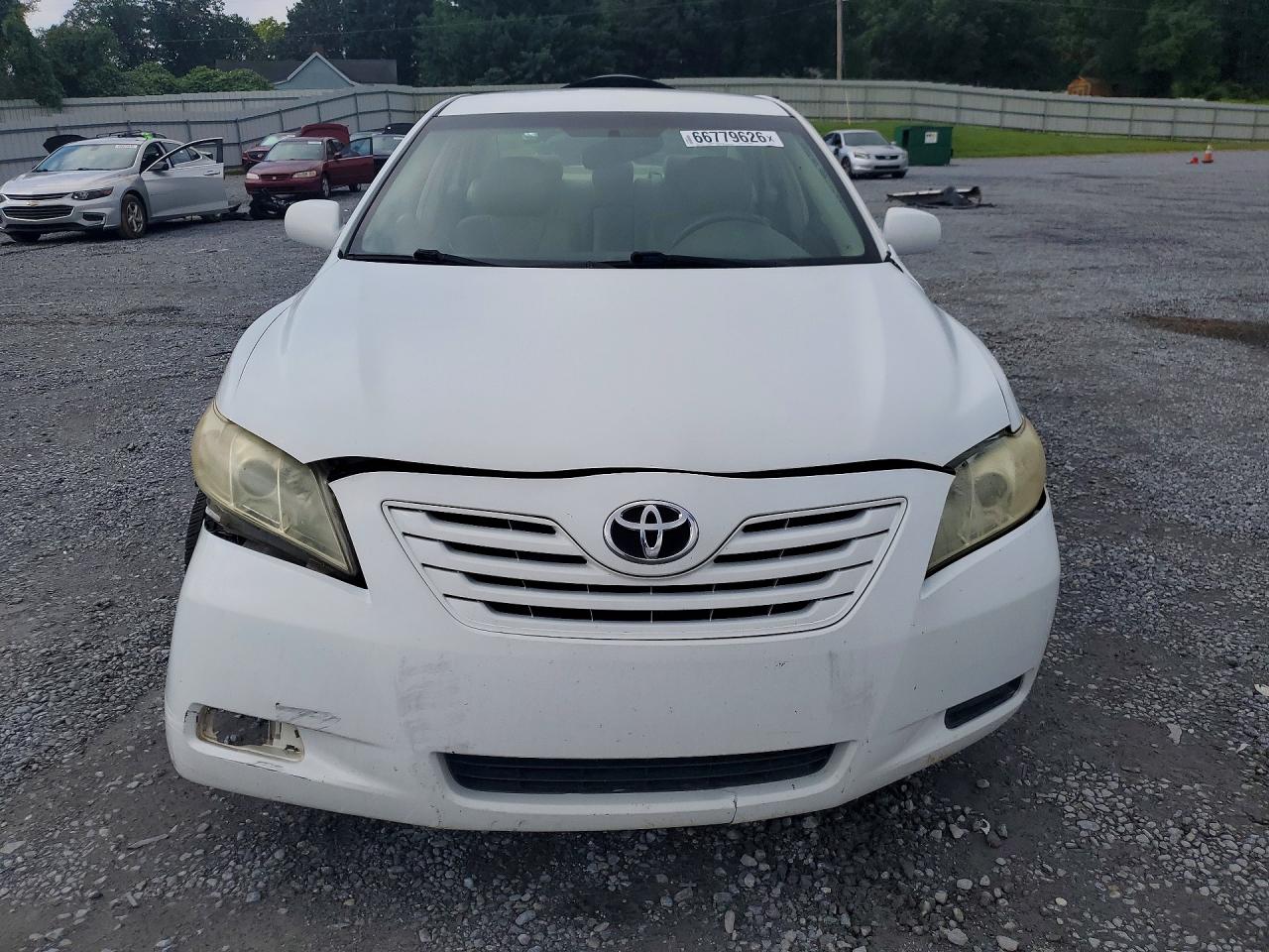 2007 Toyota Camry Le White vin: 4T1BE46KX7U681518