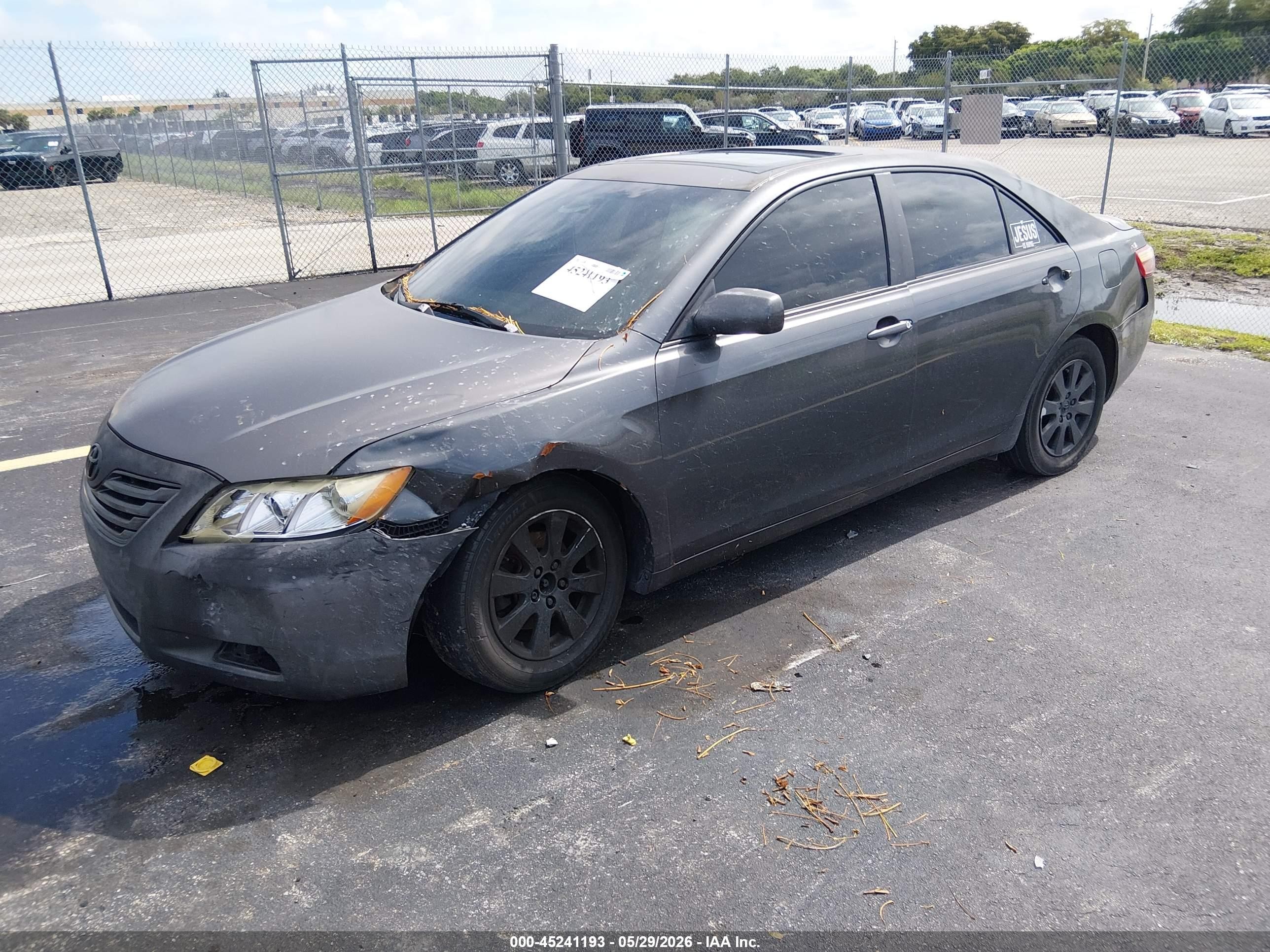 2007 Toyota Camry Le Gray vin: 4T1BE46KX7U690252