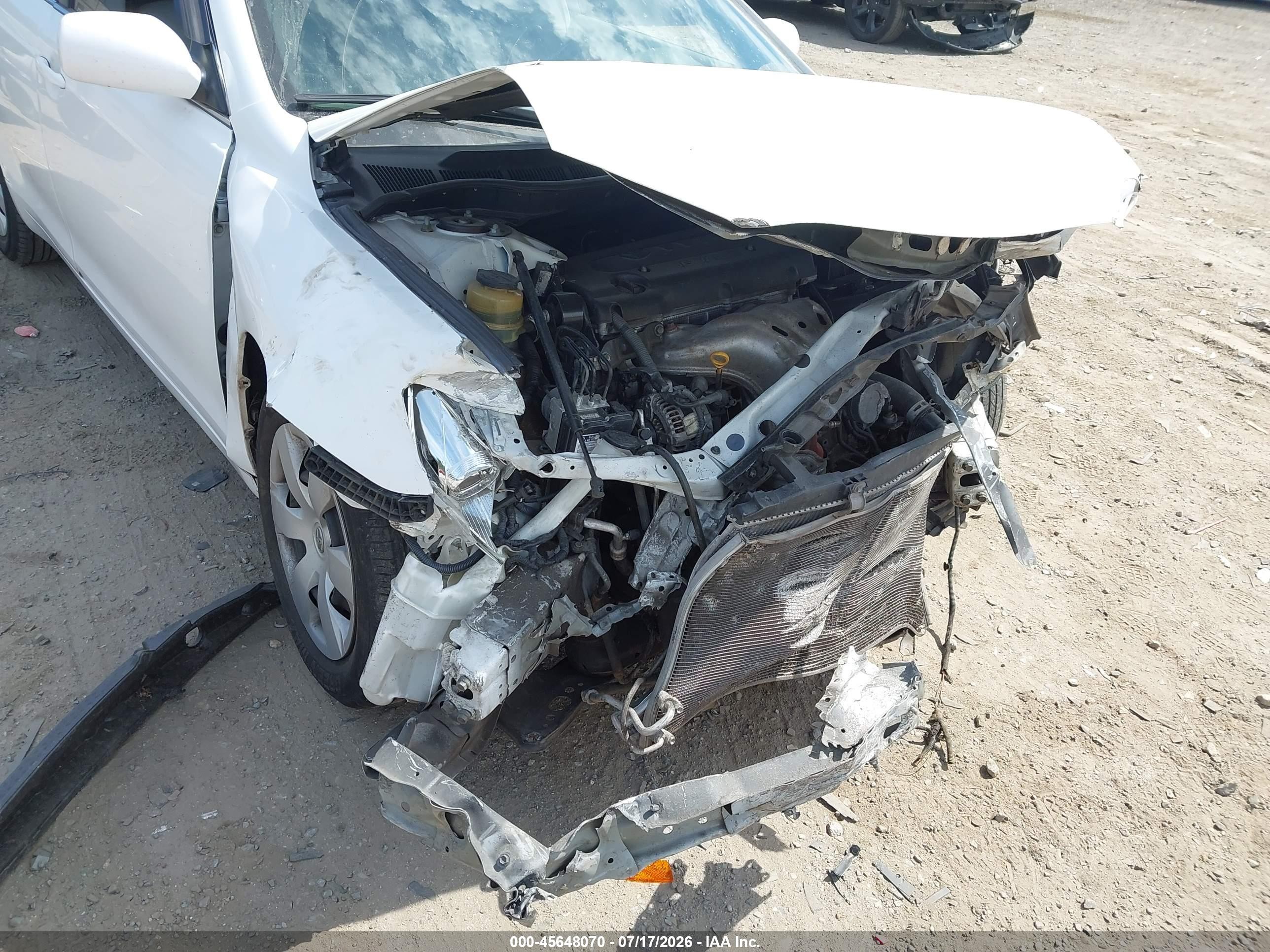 2007 Toyota Camry Le White vin: 4T1BE46KX7U694656