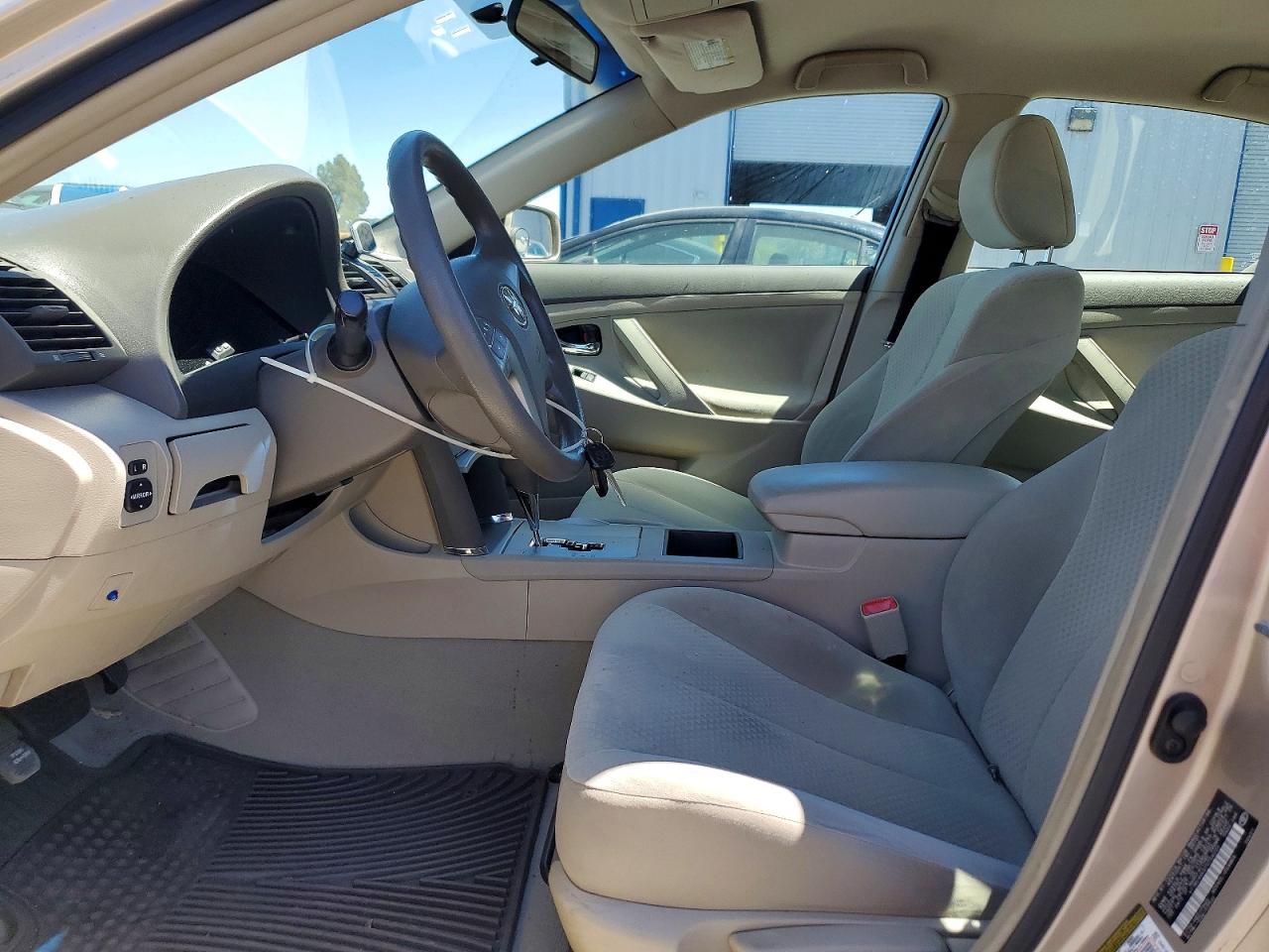 2007 Toyota Camry Ce Золотой vin: 4T1BE46KX7U708233