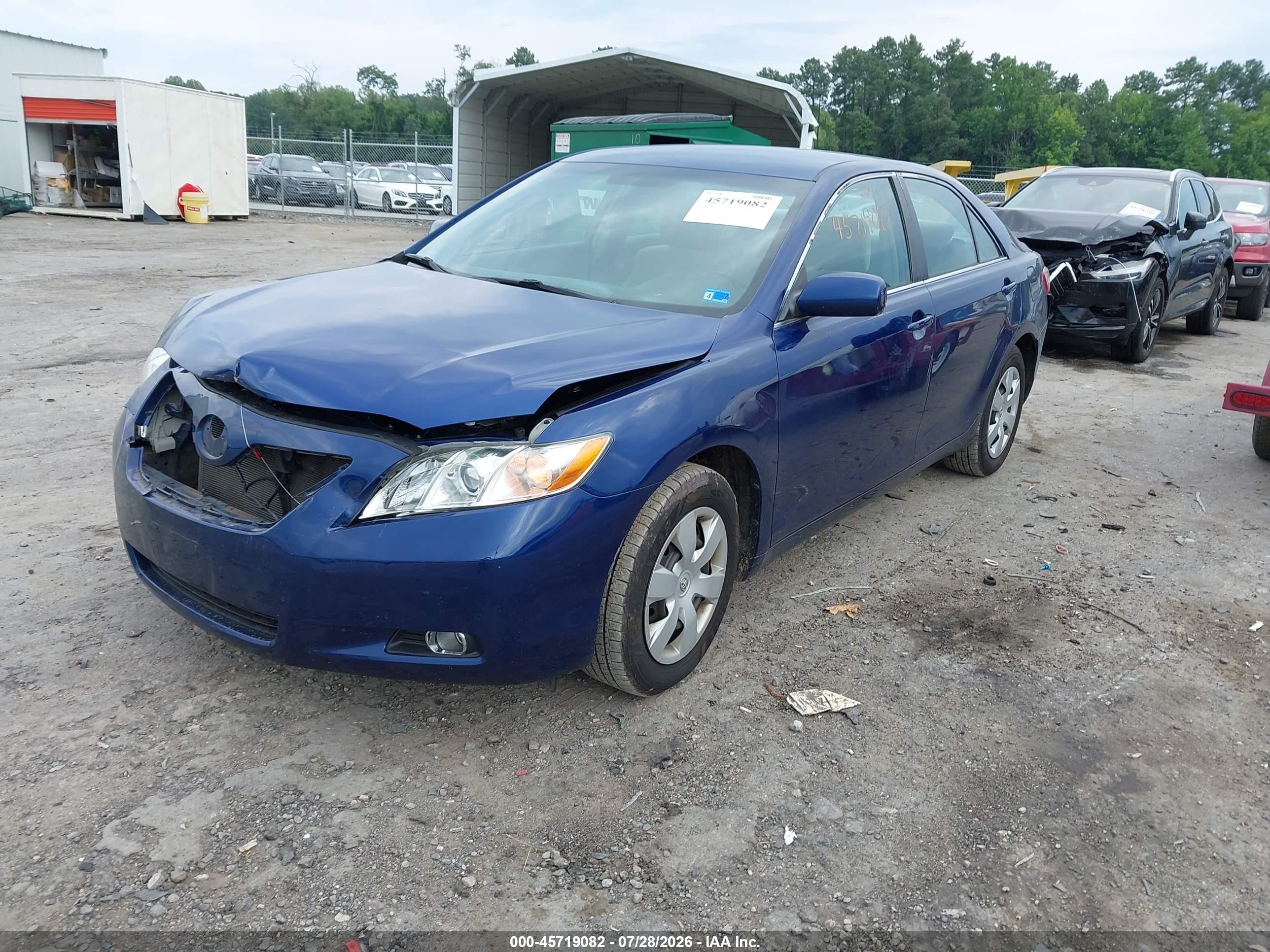 2008 Toyota Camry Le Blue vin: 4T1BE46KX8U202144